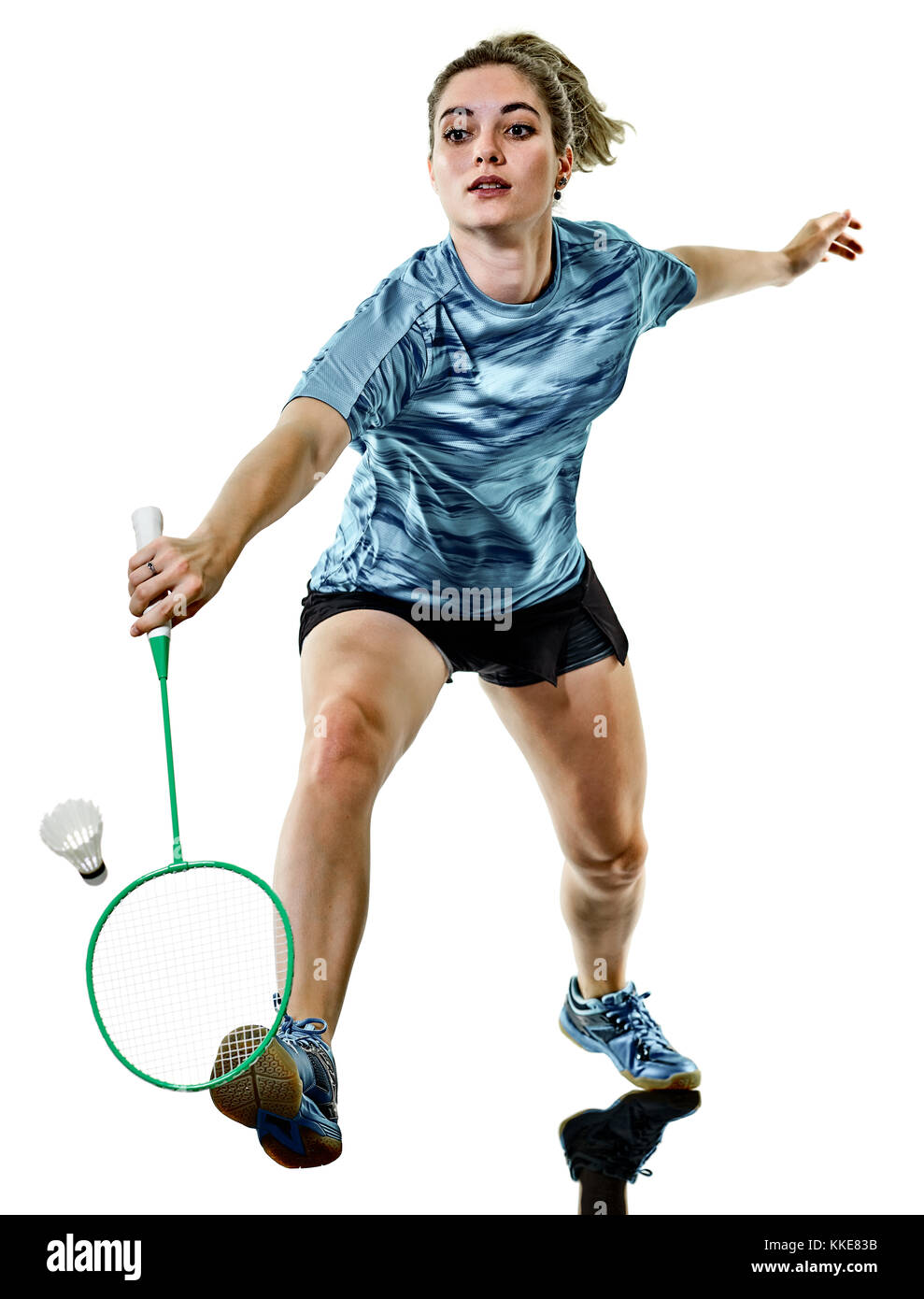 Un caucasian adolescente Ragazza donna giocando Badminton player isolati su sfondo bianco Foto Stock