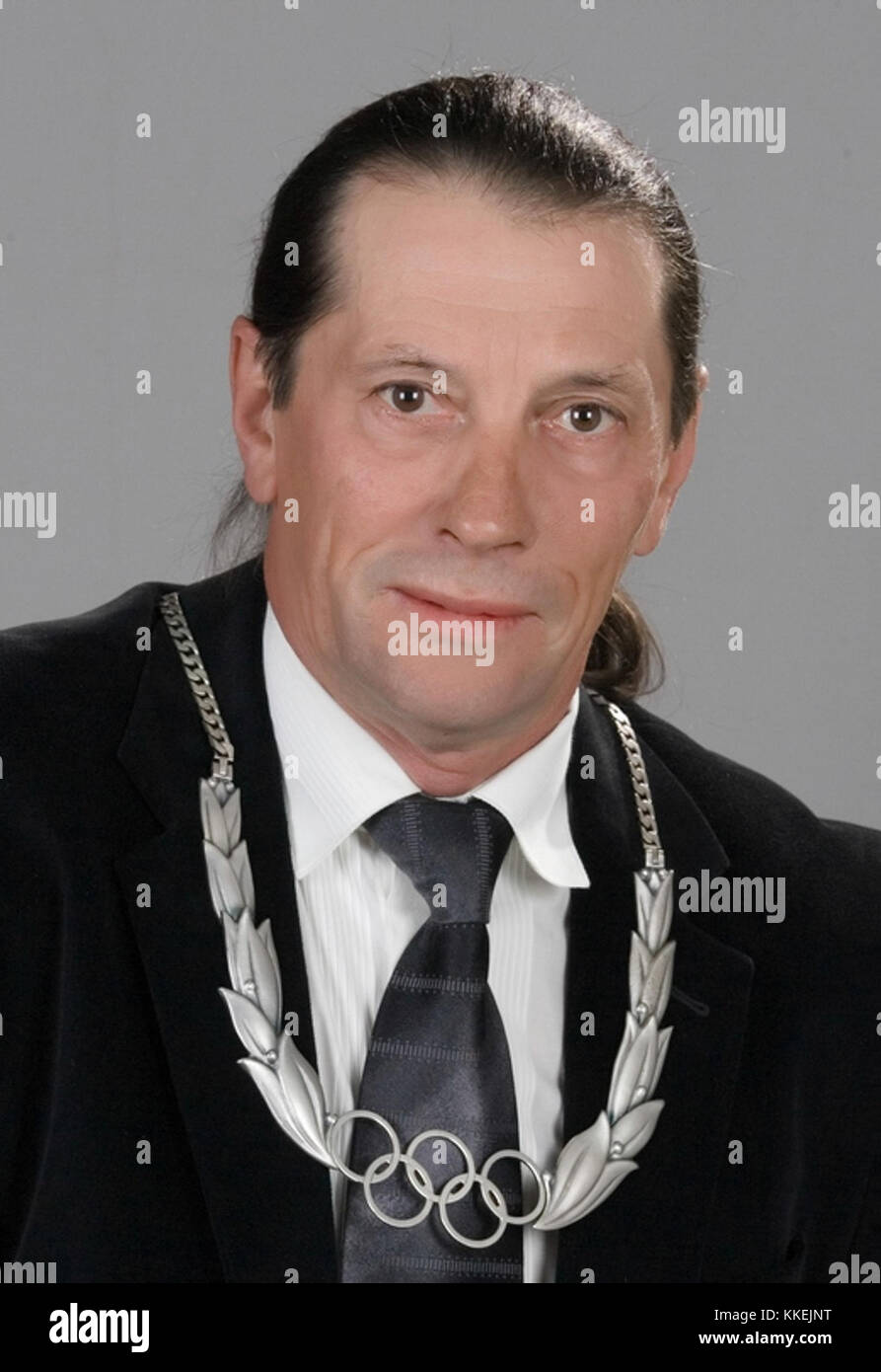 Ivan Patzaichin, un celebre canoista rumeno, è noto per i suoi eccezionali risultati negli anni '1990, tra cui numerose medaglie olimpiche e mondiali. La sua eredità nel canottaggio è ben riconosciuta in tutto il mondo. Foto Stock