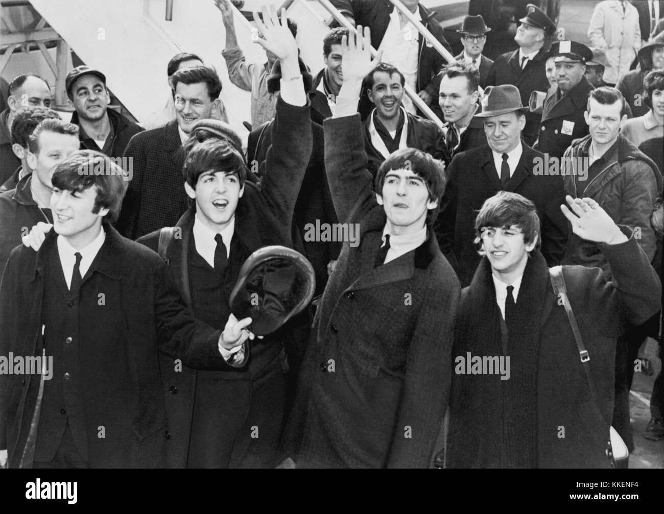 I Beatles in America catturano l'iconica visita della leggendaria band negli Stati Uniti, segnando un momento significativo sia nella storia della musica che nella cultura popolare. Foto Stock