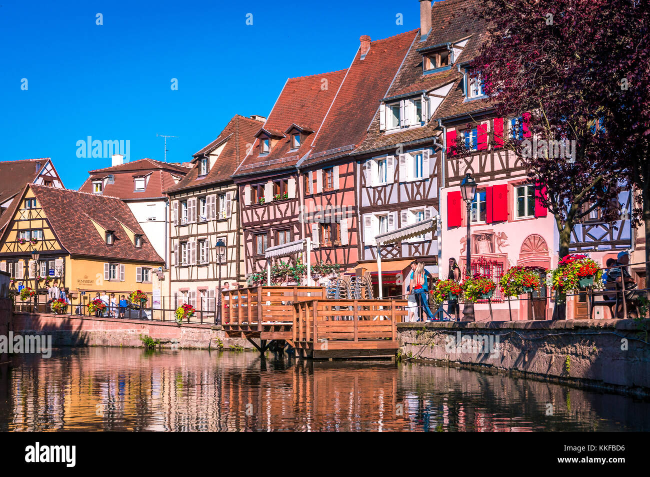 Splendida cittadina di Colmar in Alsazia Provincia di Francia su un estate giornata di sole Foto Stock