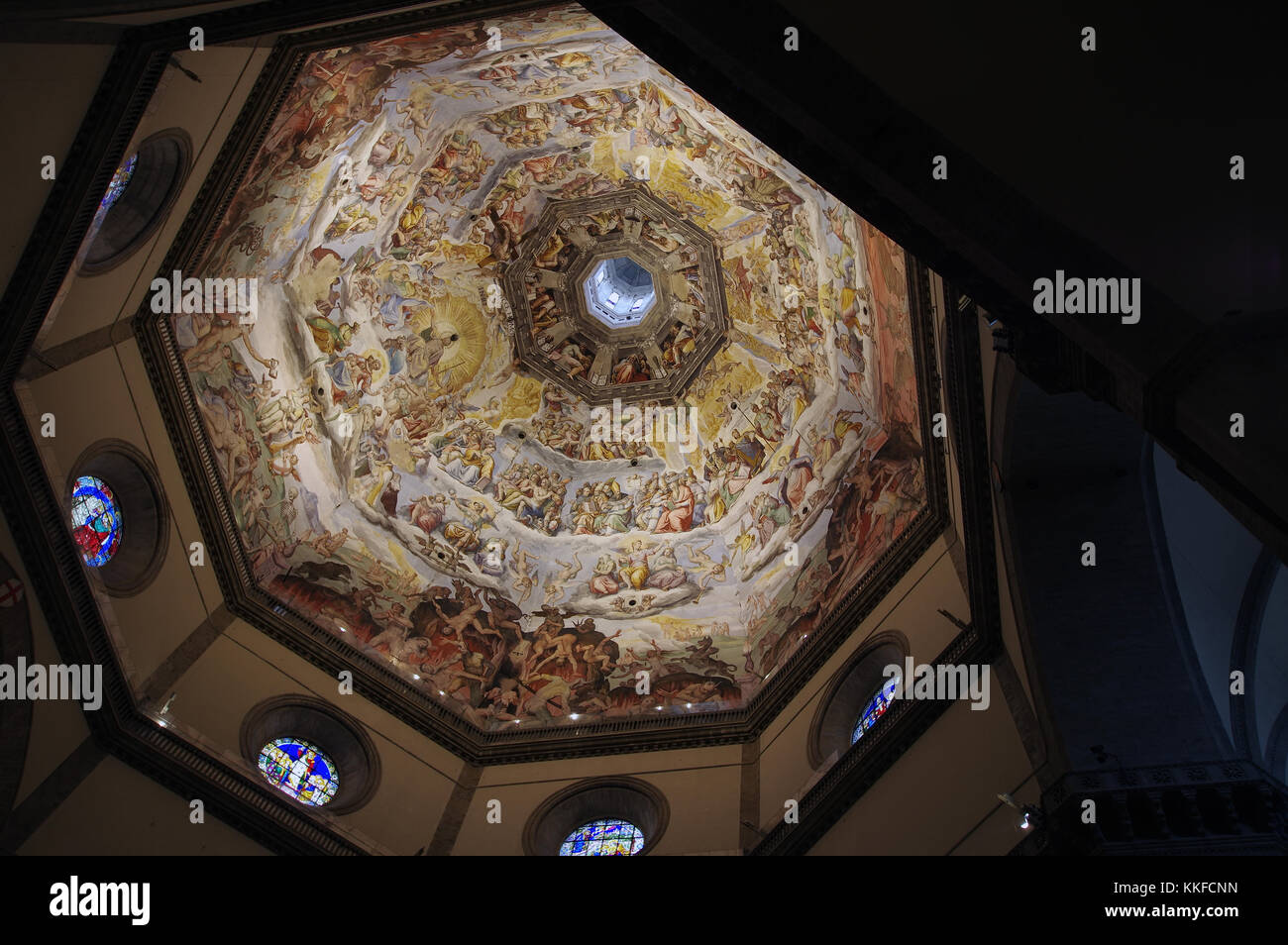 FIRENZE, ITALIA 7 NOVEMBRE 2017 Interno del Duomo di Firenze cupola