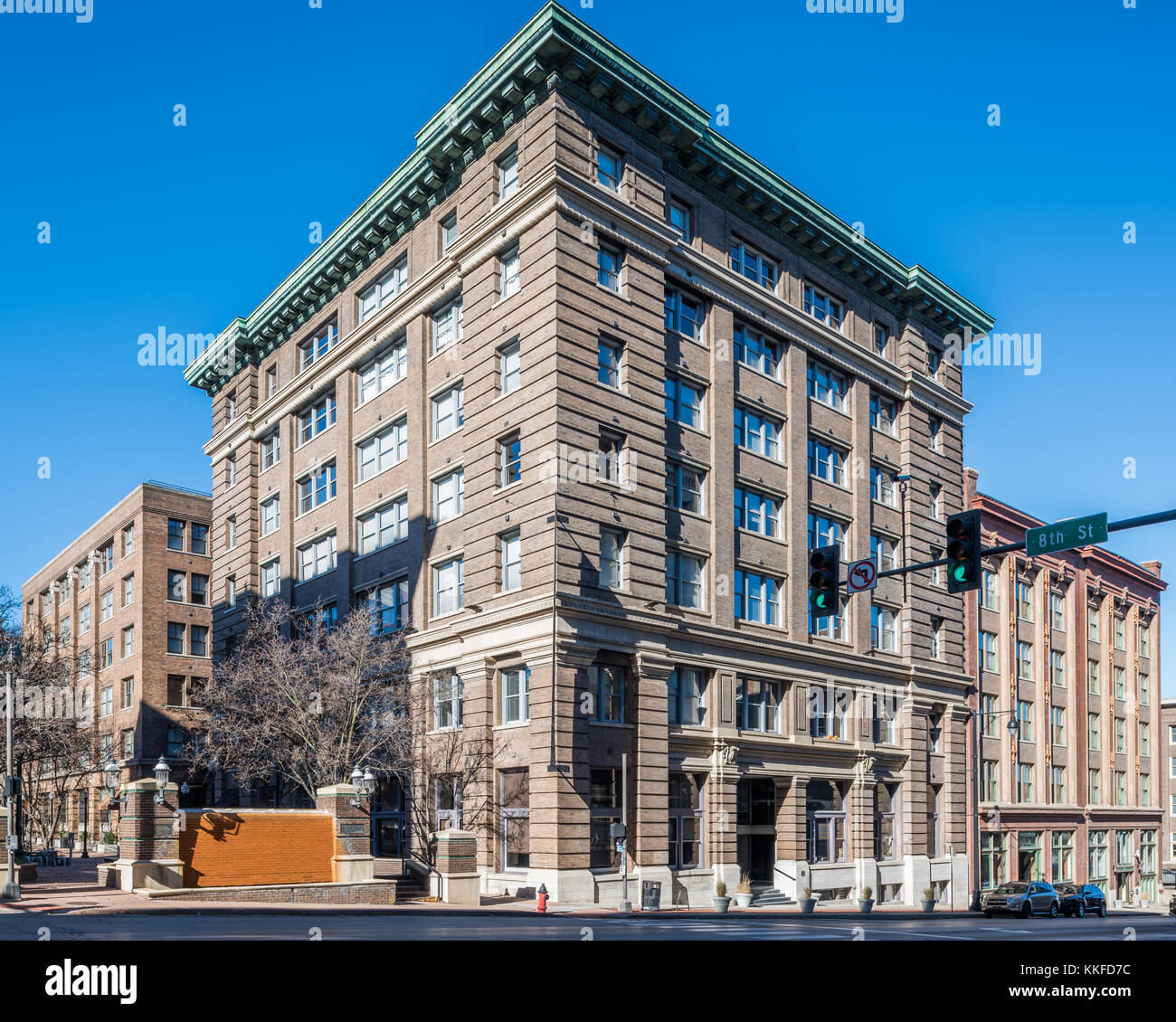 Xix secolo la costruzione di edifici commerciali nello storico quartiere di indumento downtown Kansas City. Foto Stock