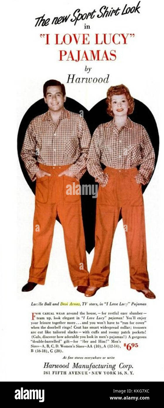 Nel 1953, lo show televisivo *i Love Lucy* presentava momenti iconici, tra cui scene in cui i personaggi indossavano pigiama, contribuendo al significato culturale dello show nella storia della televisione americana. Foto Stock