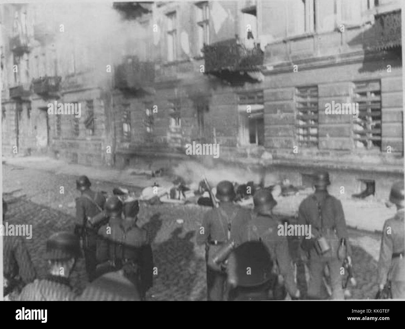 Stroop Report - rivolta del ghetto di Varsavia - 037 Foto stock - Alamy