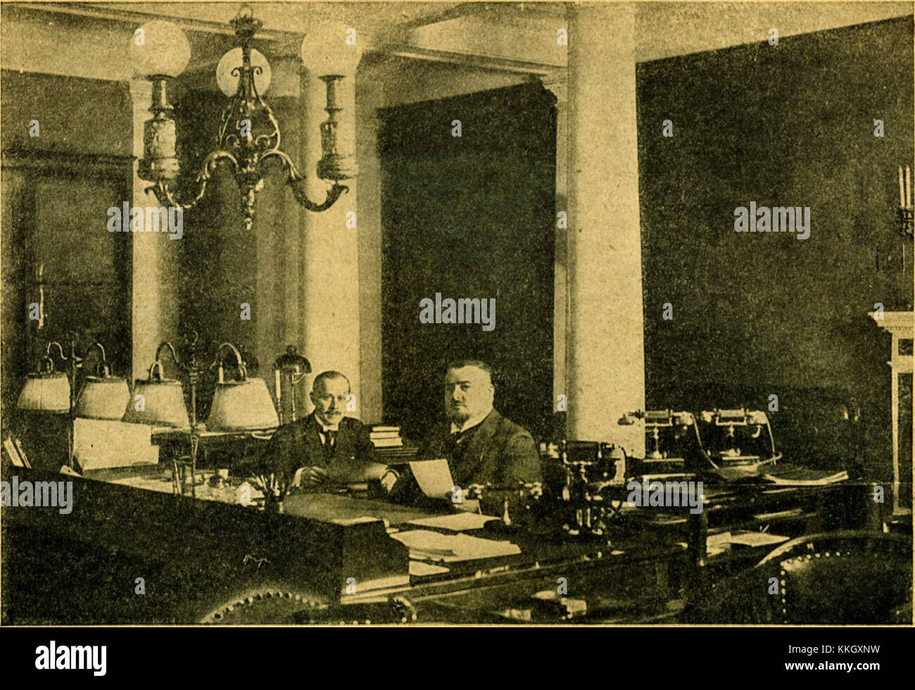 Alexey Nikolaevich Khvostov, una figura di spicco nella storia russa, è noto per i suoi contributi al governo e alla diplomazia durante il tardo periodo dell'Impero russo. Foto Stock