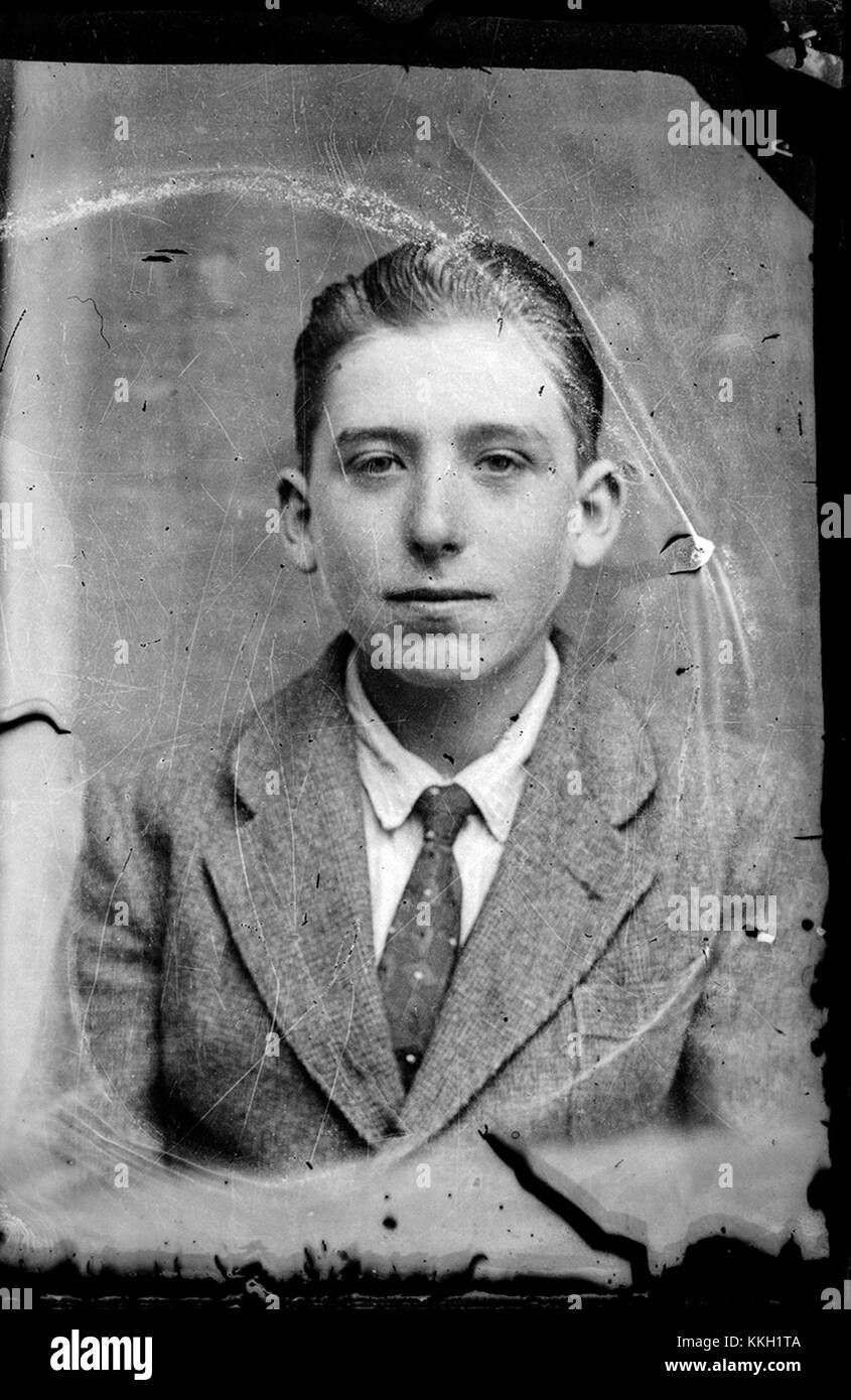 Due immagini raffiguranti ritratti del 14 dicembre 2013, identificate dal codice 11380278023, che mostrano fotografia artistica e ritrattistica. Foto Stock