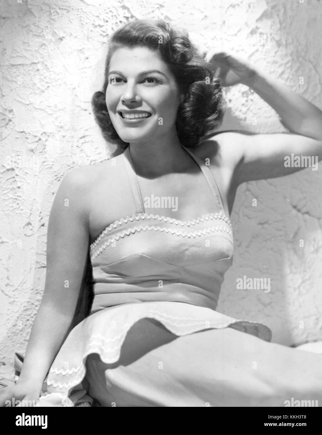 Betty Lou Gerson, un'attrice americana, è ricordata per il suo ruolo nella soap opera *Guiding Light*. Ha contribuito in modo significativo alla prima storia televisiva, portando profondità drammatica nei suoi ruoli. Foto Stock Betty Lou Gerson, un'attrice americana, è ricordata per il suo ruolo nella soap opera *Guiding Light*. Ha contribuito in modo significativo alla prima storia televisiva, portando profondità drammatica nei suoi ruoli. Foto Stock