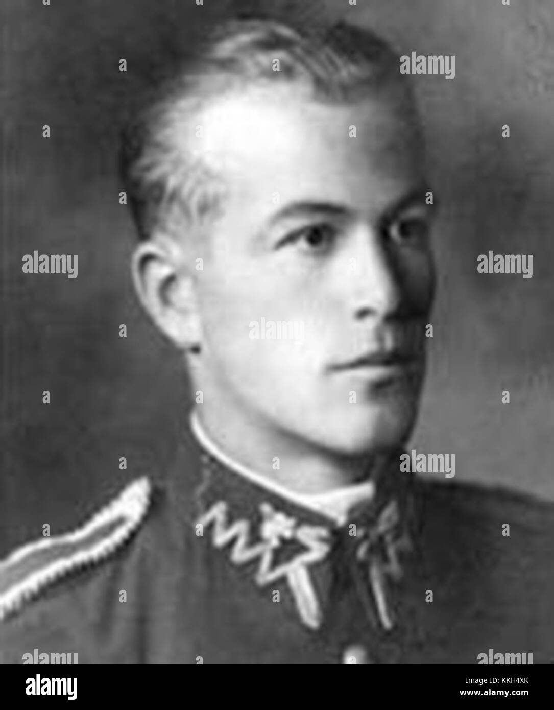 Zbigniew Wyskiel (1912–1940) è stato un ufficiale polacco e laureato in legge, giustiziato durante il massacro di Katyn. Foto Stock Zbigniew Wyskiel (1912–1940) è stato un ufficiale polacco e laureato in legge, giustiziato durante il massacro di Katyn. Foto Stock