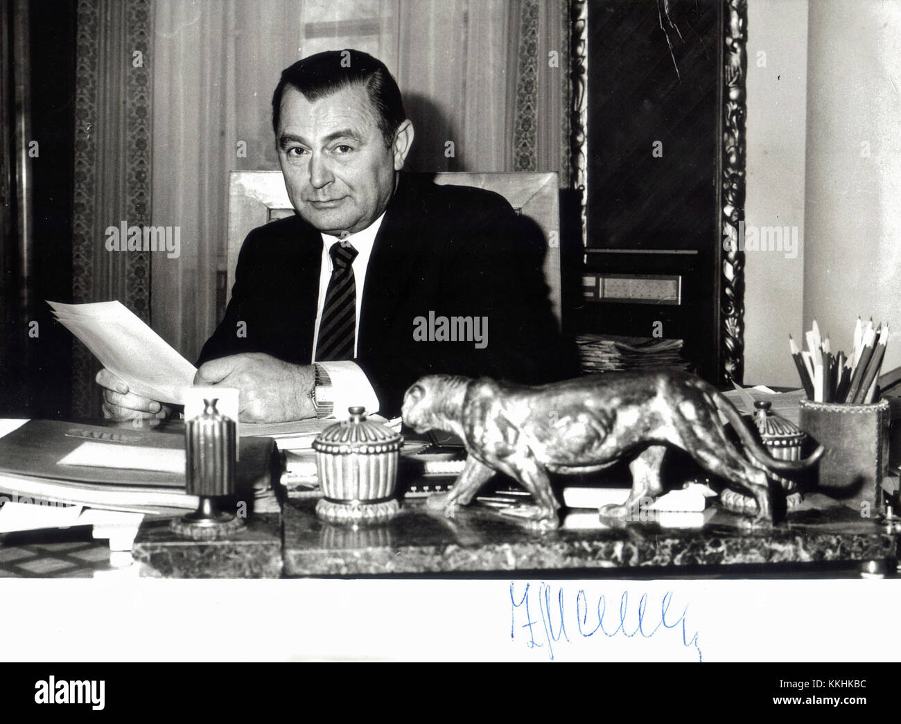 Zbigniew Messner è stato primo ministro della Repubblica Popolare di Polonia, contribuendo al panorama politico del paese durante il suo mandato. La sua leadership giocò un ruolo significativo nella storia politica della Polonia durante l'era comunista. Foto Stock