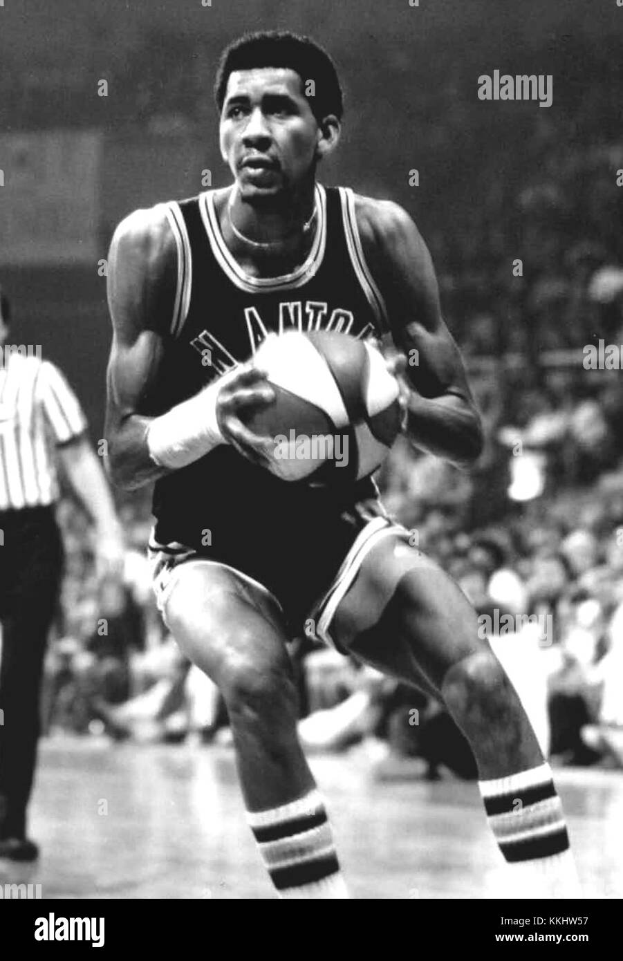 George Gervin, un giocatore iconico della American Basketball Association (ABA), noto per la sua abilità nel segnare e come una delle stelle più importanti della lega. Foto Stock