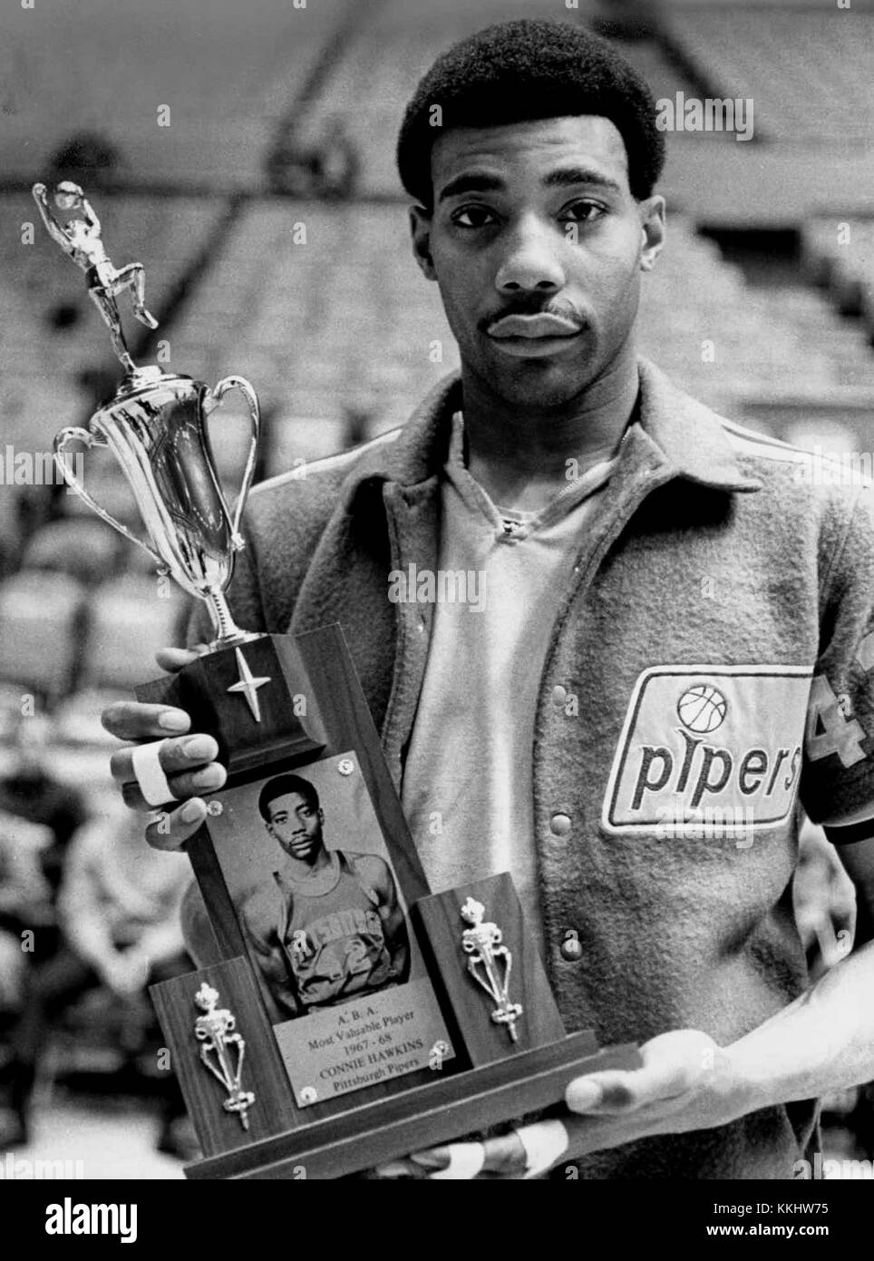 Connie Hawkins, un leggendario giocatore della American Basketball Association (ABA), fu nominato MVP per le sue eccezionali prestazioni nella lega. Foto Stock