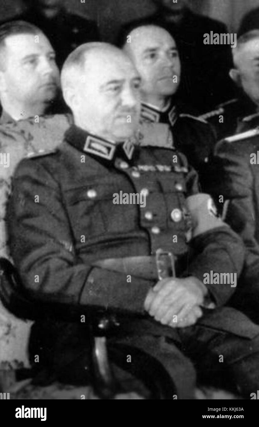 Konstantin Hierl è stato un politico e funzionario pubblico tedesco, noto per il suo ruolo nel Partito Nazionalsocialista dei lavoratori (NSDAP) all'inizio del XX secolo. Prestò servizio in varie posizioni governative e fu determinante nei programmi di assistenza sociale. Foto Stock