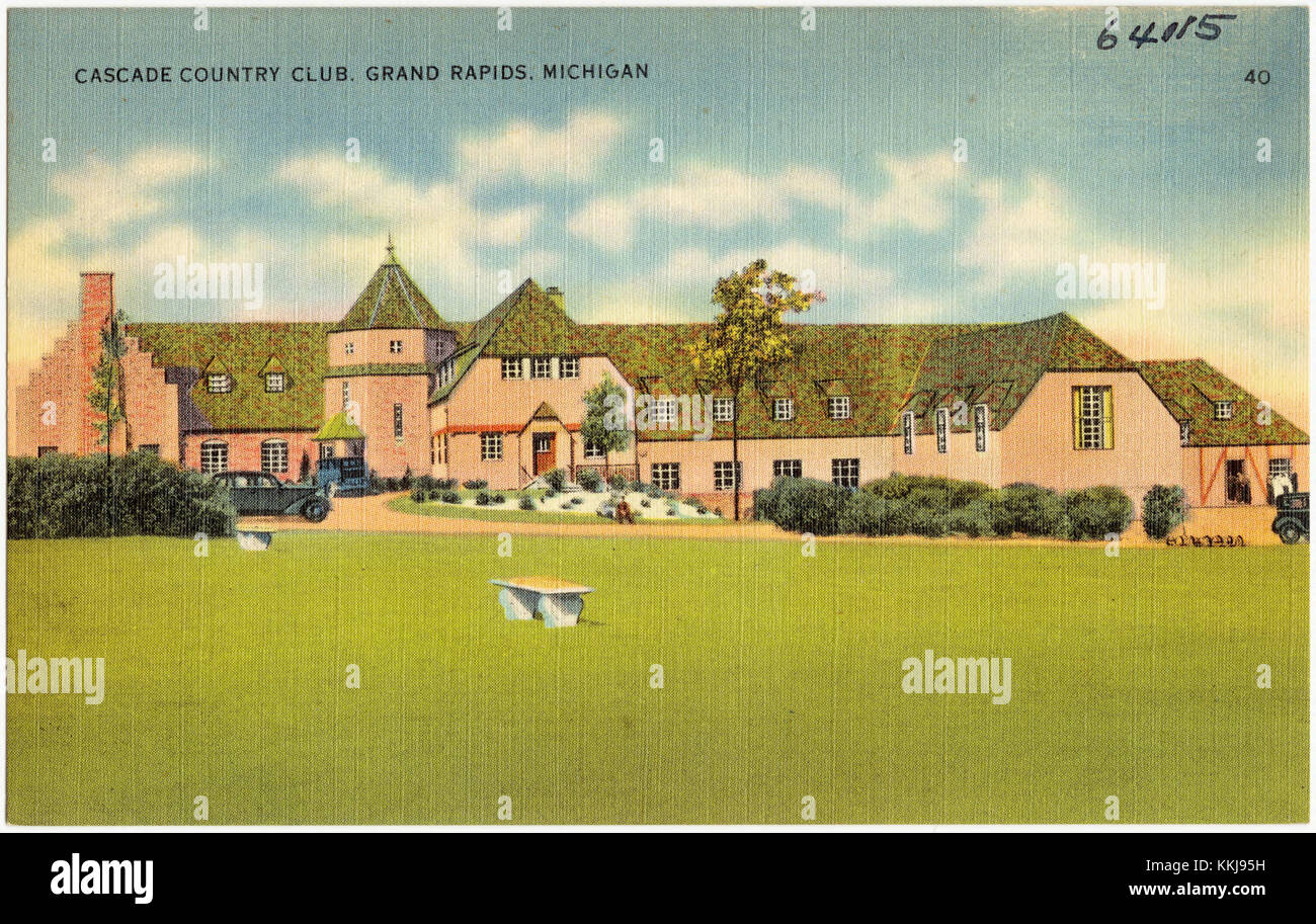 Il Cascade Country Club, situato a Grand Rapids, Michigan, è un golf club privato noto per la sua bellezza panoramica e le strutture di alta qualità. Offre una gamma di attività ricreative e sociali. Foto Stock