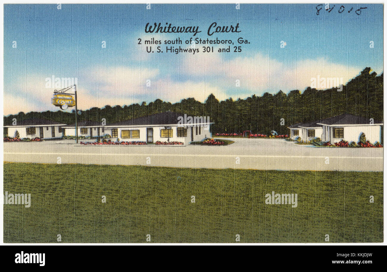Whiteway Court si trova 3 miglia a sud di Statesboro, Georgia, vicino alle autostrade 301 e 25 degli Stati Uniti, ed è un punto di riferimento per i viaggiatori e la navigazione locale. Foto Stock