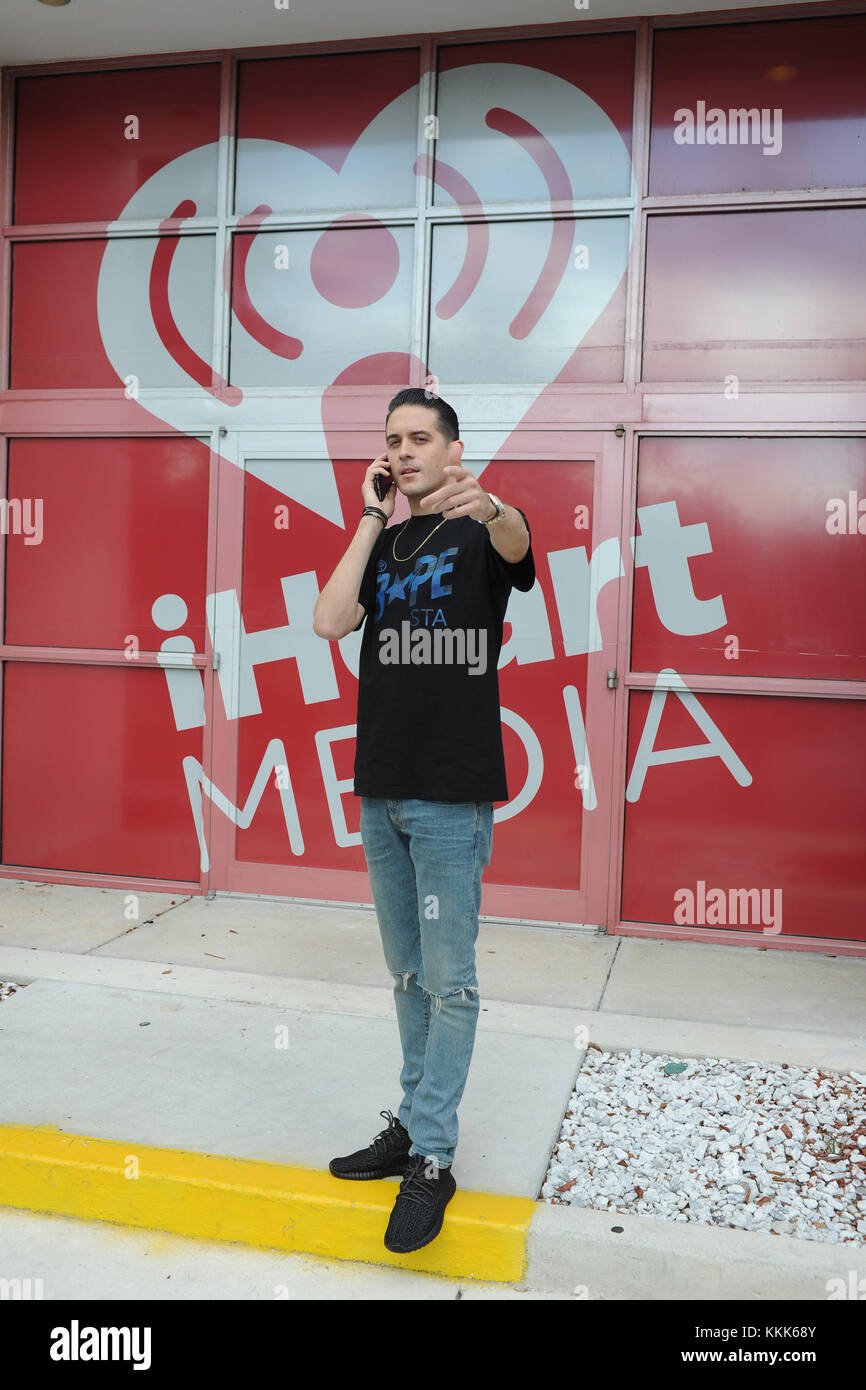 Fort Lauderdale, FL - novembre 10: g facile posa per un ritratto alla stazione radio y-100 su novembre 10, 2015 a Fort Lauderdale, Florida. persone: g facile Foto Stock