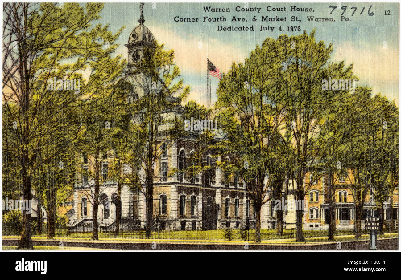 La Warren County Court House, situata a Warren, Pennsylvania, è stata inaugurata il 4 luglio 1876. Questo edificio storico è noto per il suo stile architettonico e la sua importanza nella governance locale e nella vita della comunità. Foto Stock
