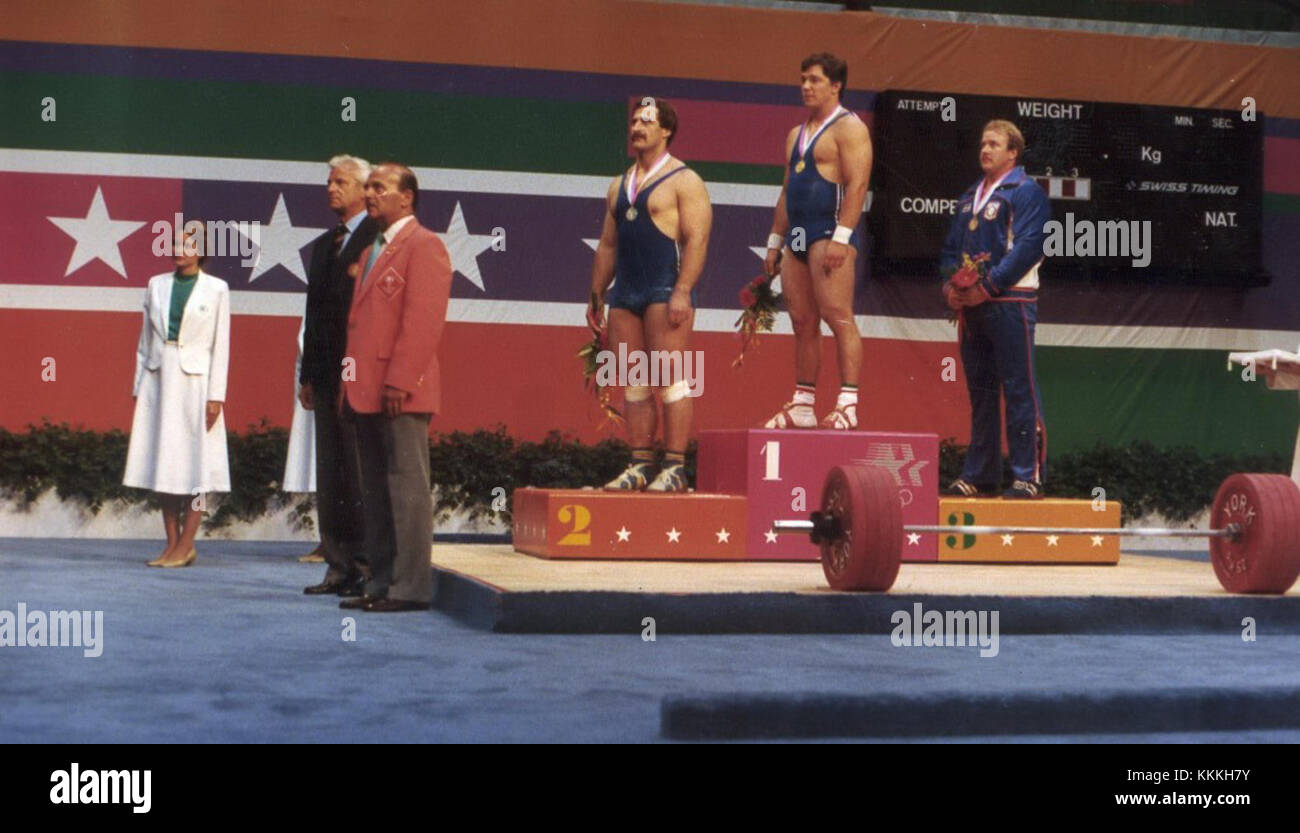 Un riferimento alla partecipazione di Tasnadi, Oberburger e Carlton alle Olimpiadi estive del 1984. Questo evento storico segna il loro contributo atletico durante le partite. Foto Stock