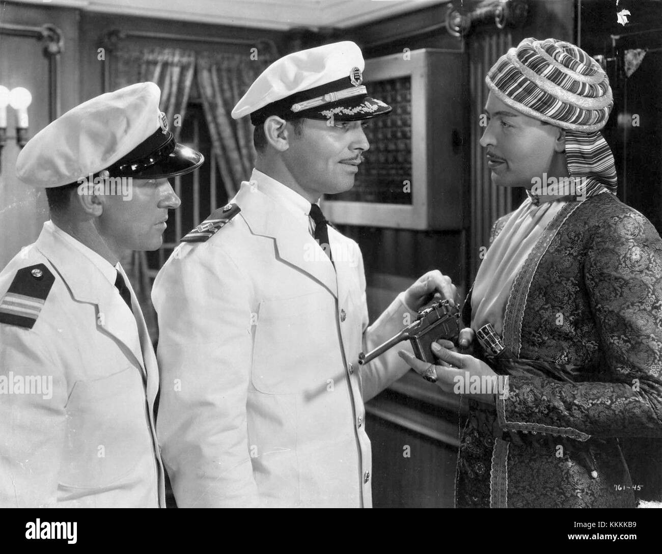 Una pubblicità ancora dal film del 1935 *China Seas*, con attori popolari del tempo. Questo evidenzia ancora gli elementi drammatici del film ed è stato utilizzato per promuovere il film al pubblico. Foto Stock