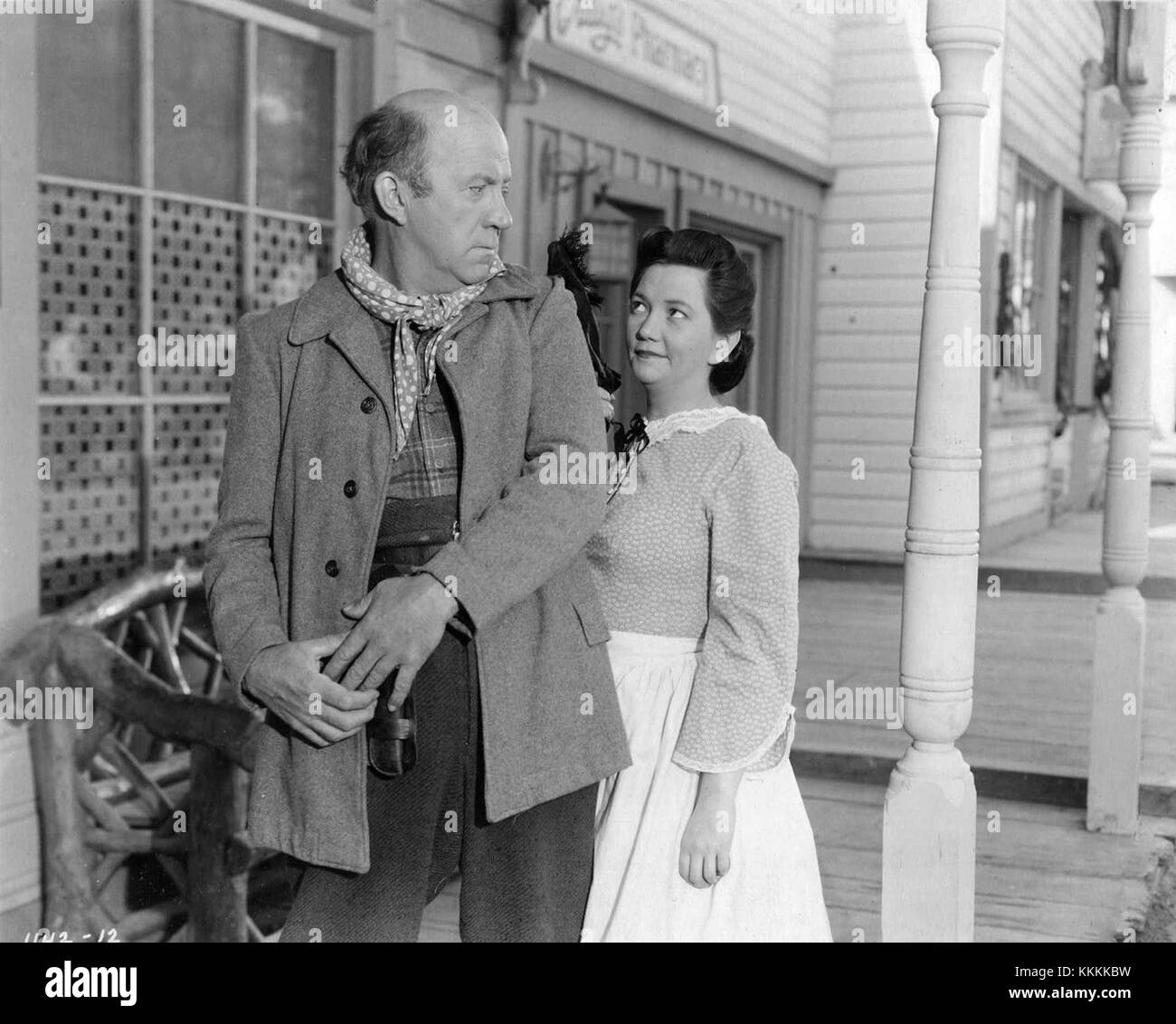 Questa pubblicità del film del 1942 "in Old California" cattura un momento del film, ambientato in California durante l'era della corsa all'oro. Foto Stock
