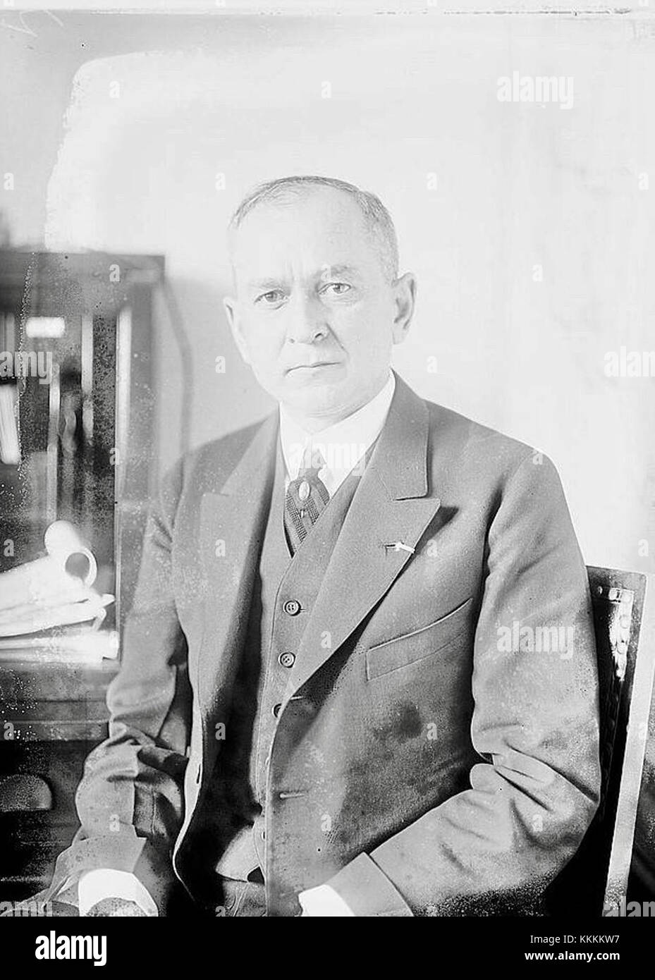 Roy O. Woodruff era un uomo d'affari e filantropo americano, noto per i suoi contributi a varie organizzazioni di beneficenza e il suo lavoro nel settore aziendale. La sua eredità include il sostegno a iniziative educative e culturali. Foto Stock