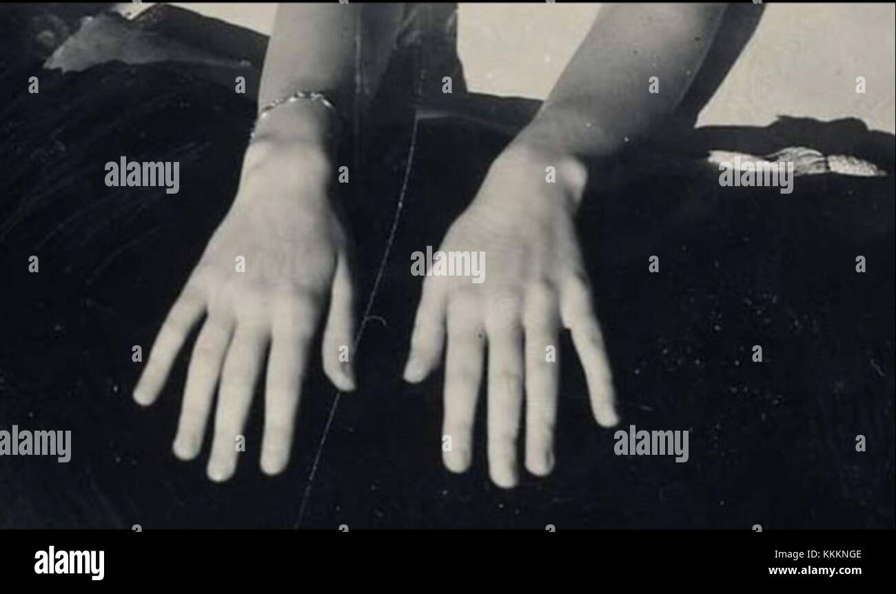 Un ritratto di Jeanne Demessieux, una rinomata organista e compositrice francese, celebrato per la sua abilità nell'esecuzione di organi e per i suoi contributi alla musica classica. Foto Stock