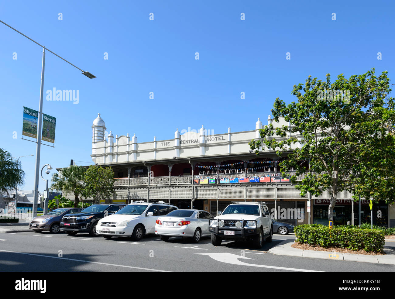 L'Hotel Central è un patrimonio-elencati edificio costruito nel 1909, angolo di Spence e Lago di strade, Cairns, estremo Nord Queensland, Australia Foto Stock