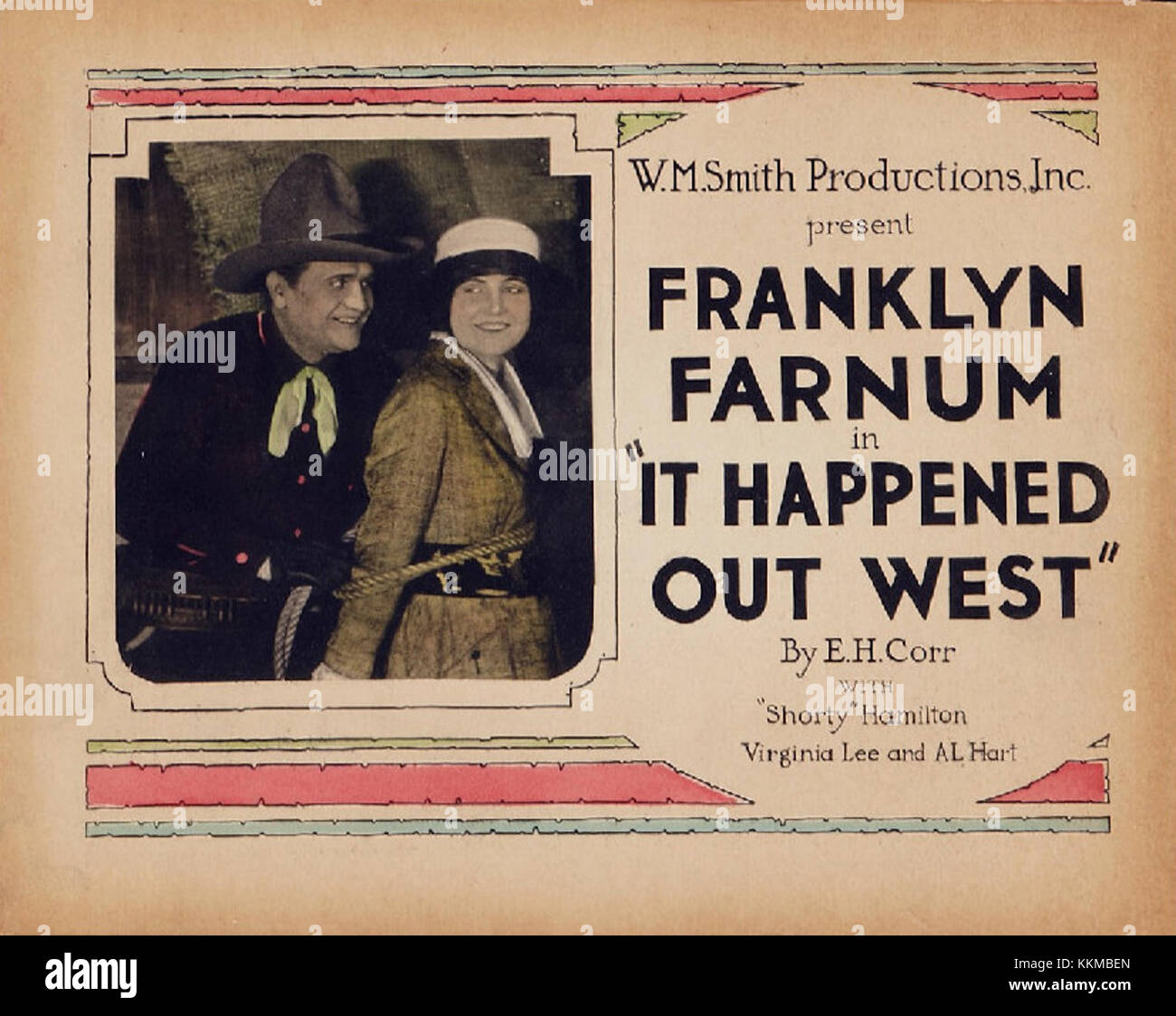 Il biglietto d'ingresso per il film "IT Happened Out West" presenta una scena drammatica tratta da questo classico film western. È stato rilasciato durante l'età d'oro di Hollywood e cattura l'essenza del cinema occidentale. Foto Stock
