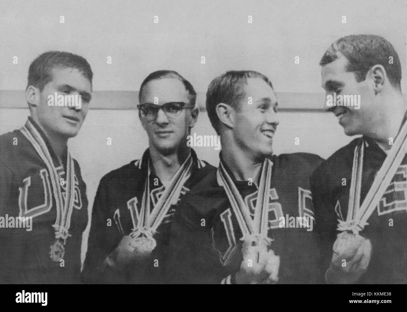 Una foto del 1964 con Steve Clark, Fred Schmidt, Bill Craig e Thompson Mann, che cattura un momento della loro vita professionale o delle loro apparizioni pubbliche. Foto Stock