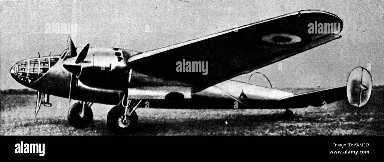 L'Amiot 351 era un bombardiere francese utilizzato durante la seconda guerra mondiale. Fu progettato per missioni di bombardamento tattico e fu utilizzato dall'aeronautica militare francese durante il conflitto. Foto Stock