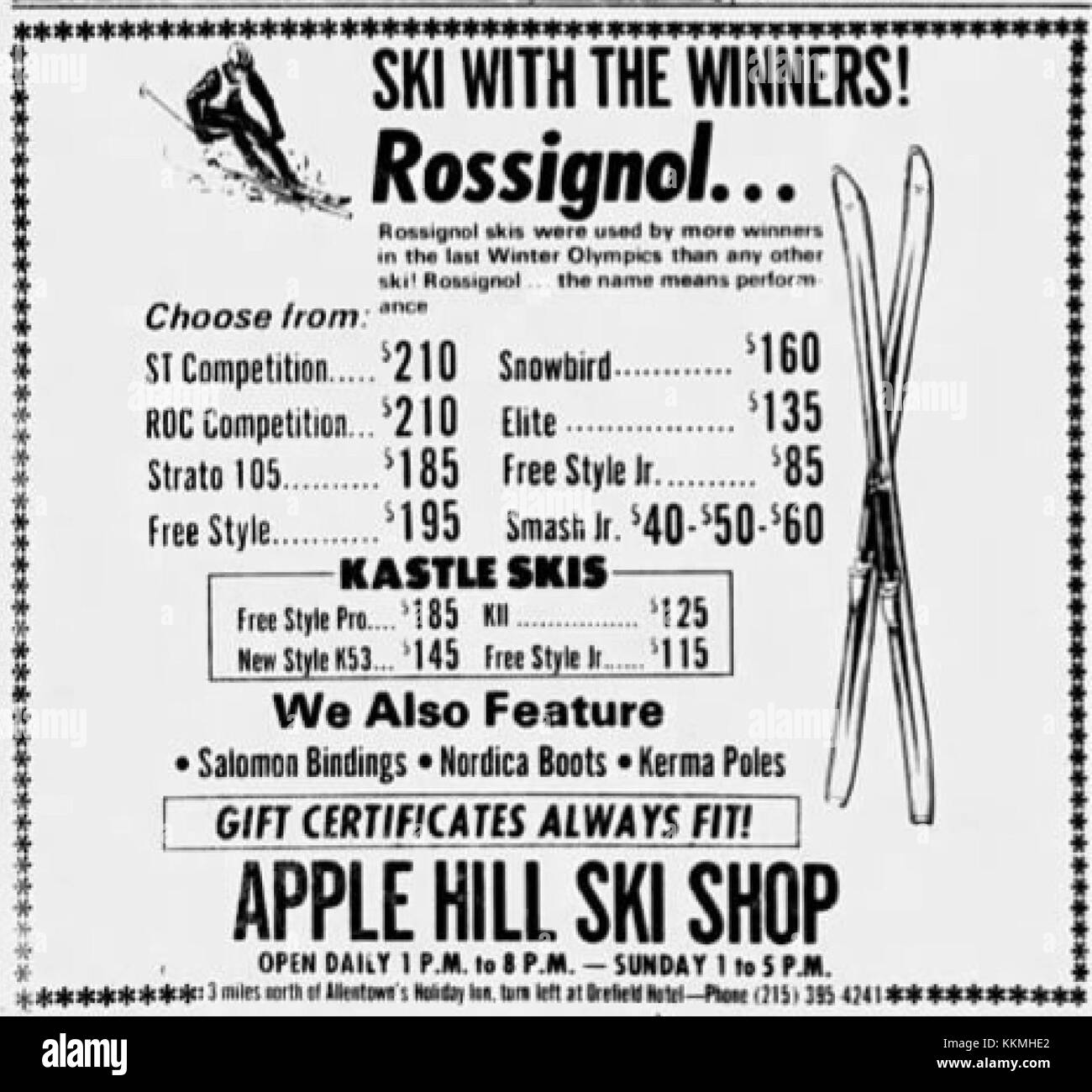 Questa fotografia del 19 dicembre 1976 mostra la Apple Hill Ski area di Allentown, Pennsylvania. L'immagine cattura un momento nella stagione sciistica, evidenziando le attività sportive invernali e il paesaggio panoramico della zona sciistica a metà degli anni '1970 Foto Stock