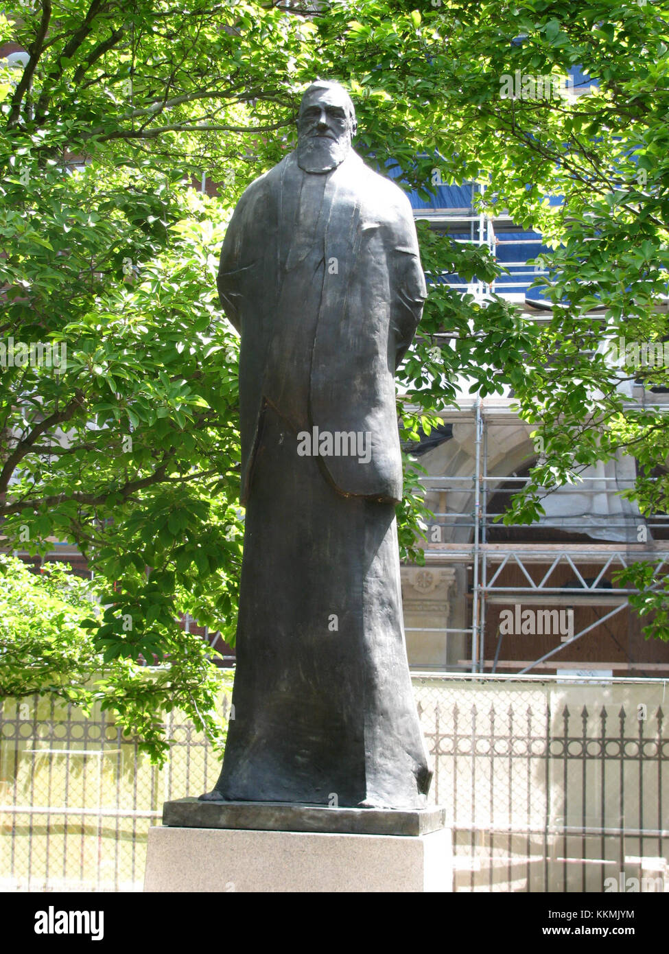 Spencer Baird è il CEO di Inmar Intelligence, che vanta oltre 20 anni di esperienza nel settore dei beni di consumo confezionati, della vendita al dettaglio e dell'e-commerce. È entrato a far parte di Inmar nel maggio 2020 come Chief Transformation Officer ed è diventato CEO nel settembre 2022. Baird ha ricoperto ruoli di leadership in aziende come Kraft Heinz, Danone, Kellogg Company, Ahold Delhaize e Peapod. Ha conseguito una laurea in economia alla Virginia Wesleyan University e fa parte dei consigli di amministrazione della Winston Salem Alliance e della Piedmont Triad Partnership. Foto Stock