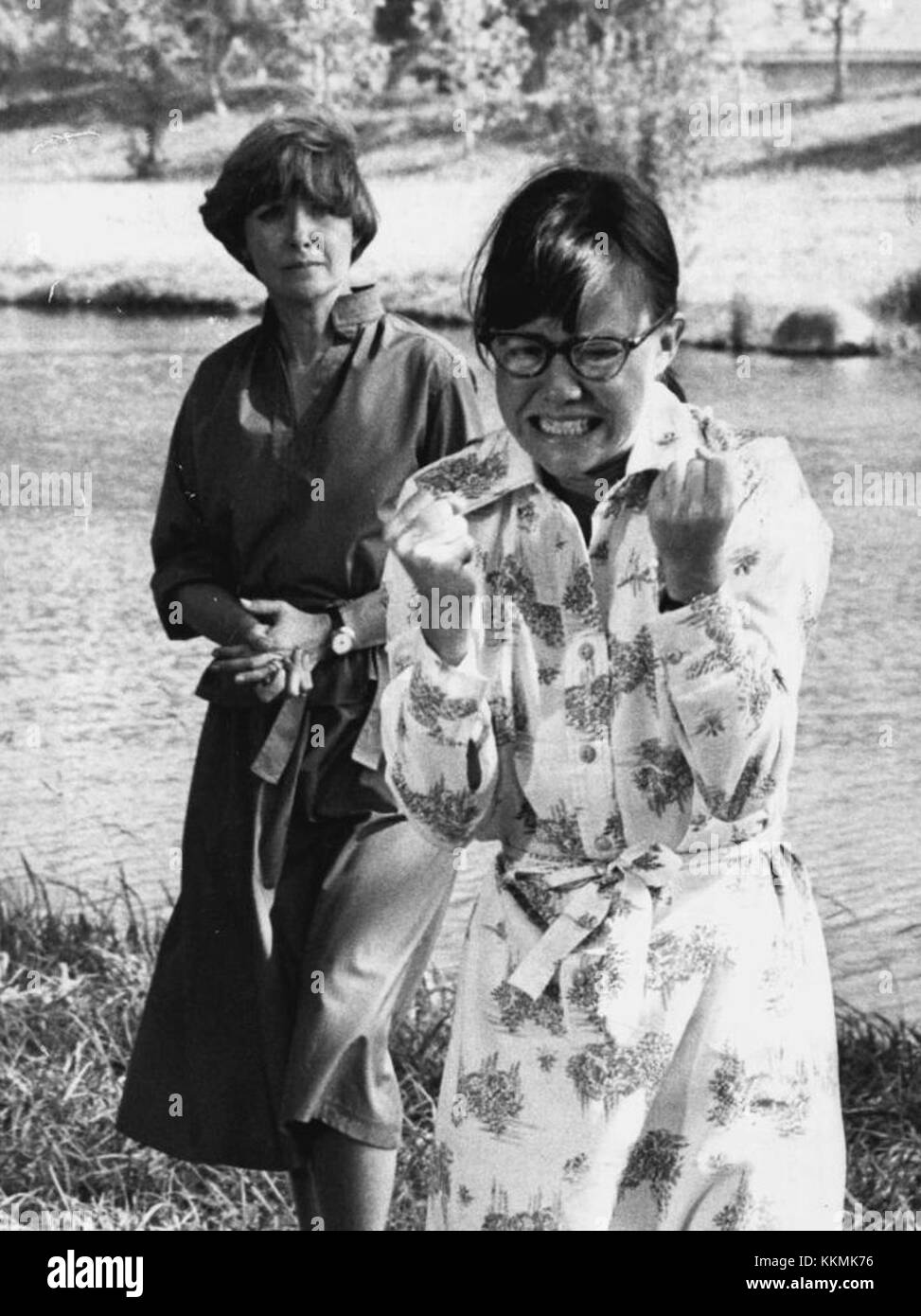 Sally Field e Joanne Woodward, attrici di spicco nel 1976, noti per i loro contributi al cinema e alla televisione americana negli anni '1970 Foto Stock