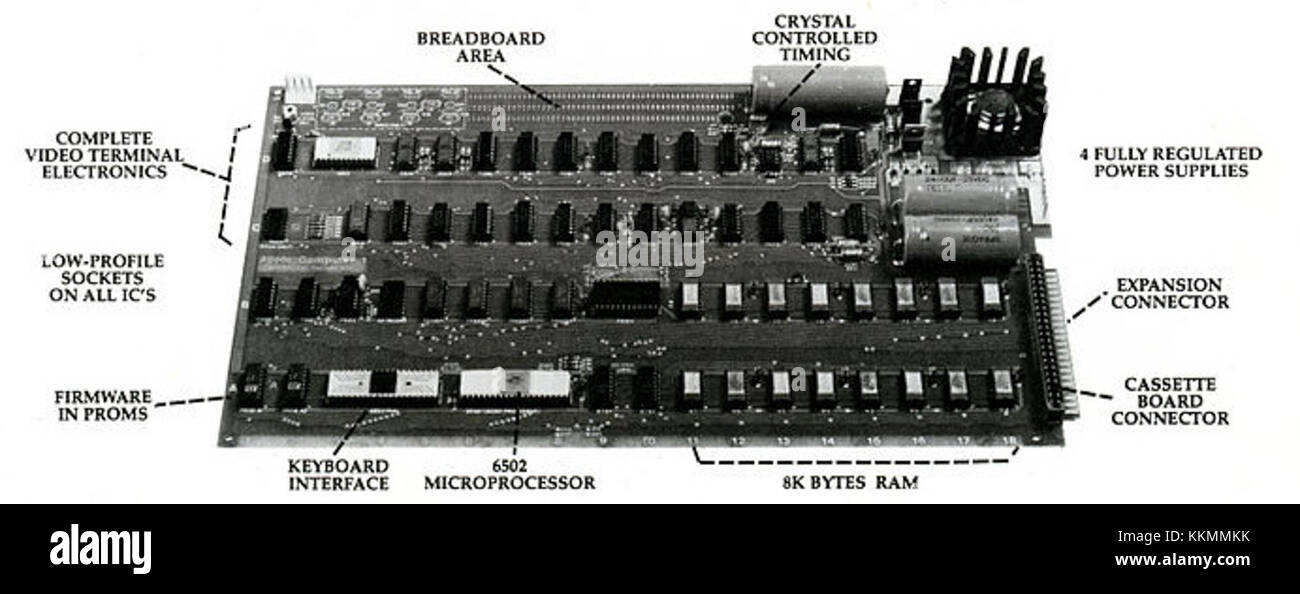 La pubblicità Apple 1 dell'ottobre 1976 mostra il primo modello di personal computer, segnando un momento significativo nella storia del computing. Questo annuncio ha contribuito a introdurre il primo personal computer disponibile in commercio da Apple. Foto Stock