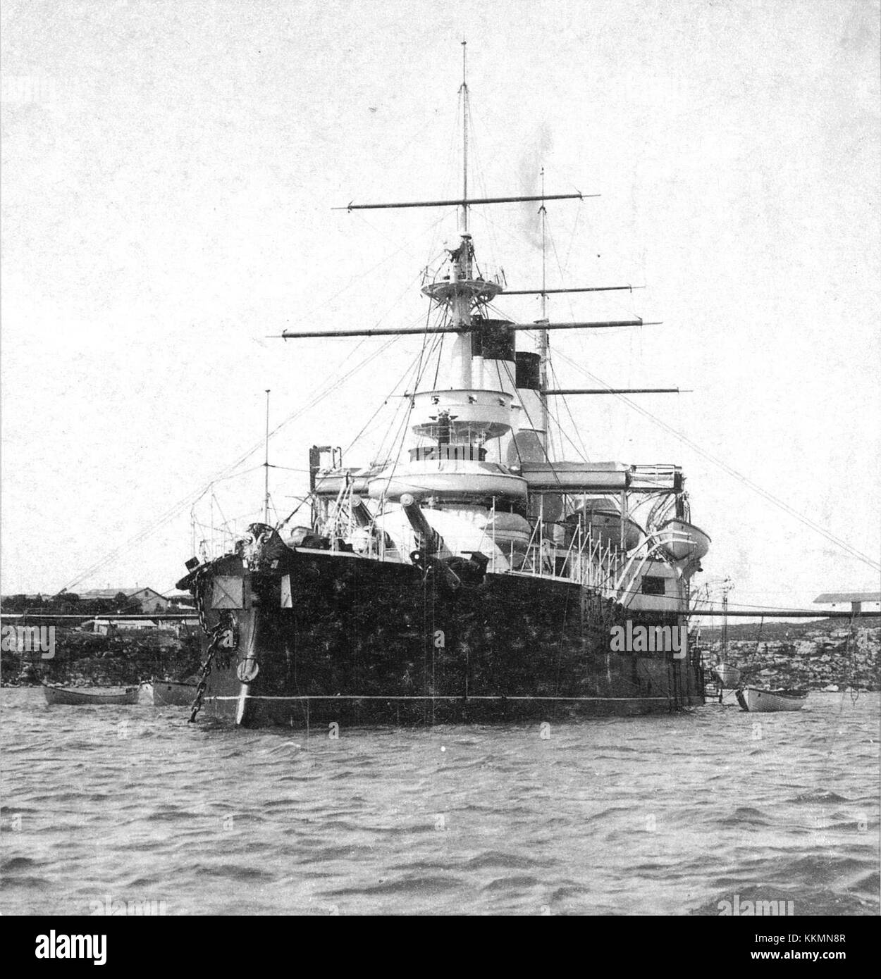 Dvenadtsat Apostolov (i dodici Apostoli) si riferisce a una serie storica di eventi, o opere d'arte, che si estendono dal 1889 al 1914 a Sebastopoli. Questo periodo nella storia russa comprende probabilmente eventi significativi legati alla città e al suo clima culturale o politico. Foto Stock