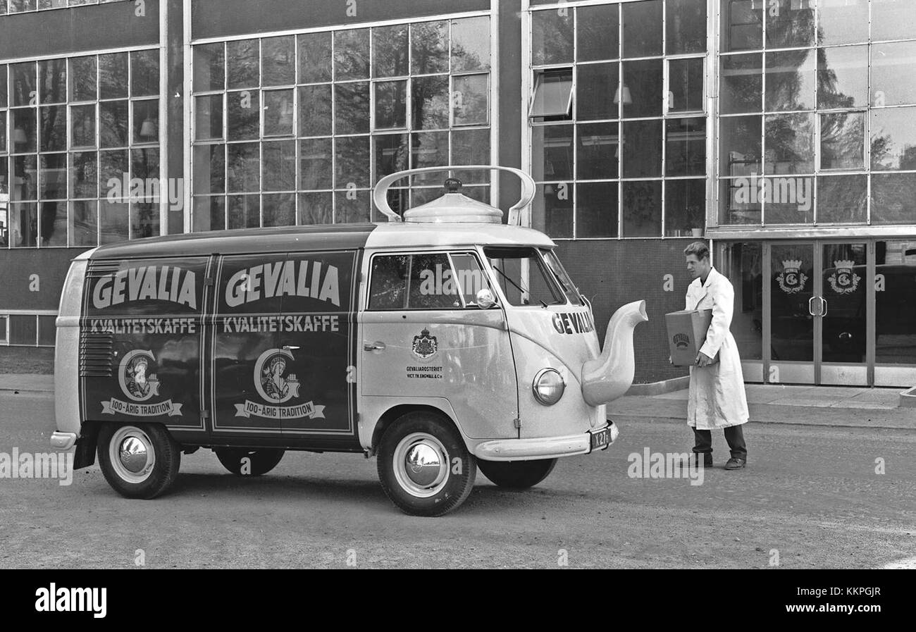 Gevalia, fondata nel 1956, è un marchio di caffè svedese noto per i suoi chicchi di caffè di alta qualità e il suo sapore ricco. L'azienda ha una lunga storia nella produzione di caffè di qualità per gli appassionati di caffè. Foto Stock