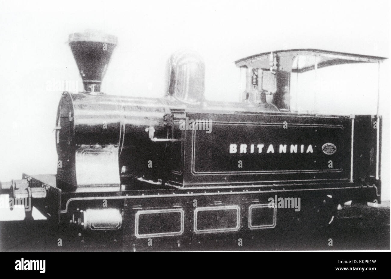 La CCC 0 4 2T Britannia è un modello di locomotiva a vapore, progettata all'inizio del XX secolo. Rappresenta l'abilità ingegneristica britannica e lo sviluppo della tecnologia dei trasporti durante l'epoca. Foto Stock