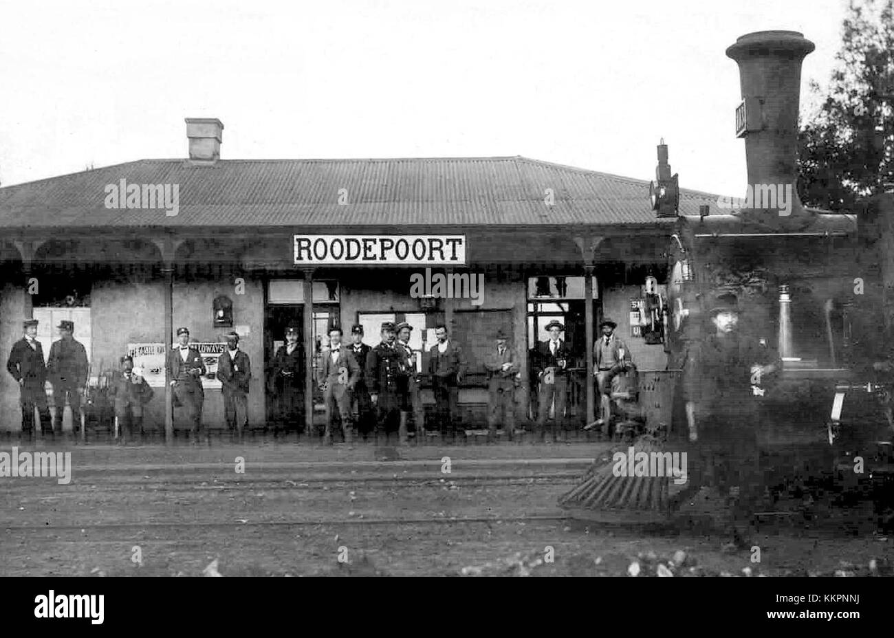 Questa immagine mostra un Tonner n. 46 103 modello Birkenstock, situato a Roodepoort. Il modello è caratterizzato da un design di scarpe resistente e di alta qualità, apprezzato per il comfort e il sostegno. Foto Stock