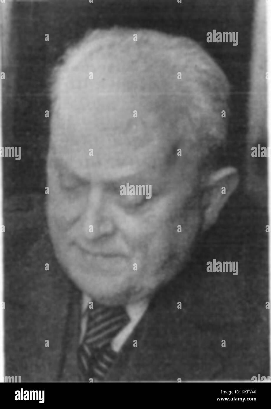 Anton Sovre è stato un linguista e traduttore sloveno, noto per i suoi significativi contributi alla lingua e alla letteratura slovena. Il suo lavoro nello sviluppo e nella traduzione linguistica ha contribuito a plasmare l'identità culturale e letteraria slovena. Foto Stock