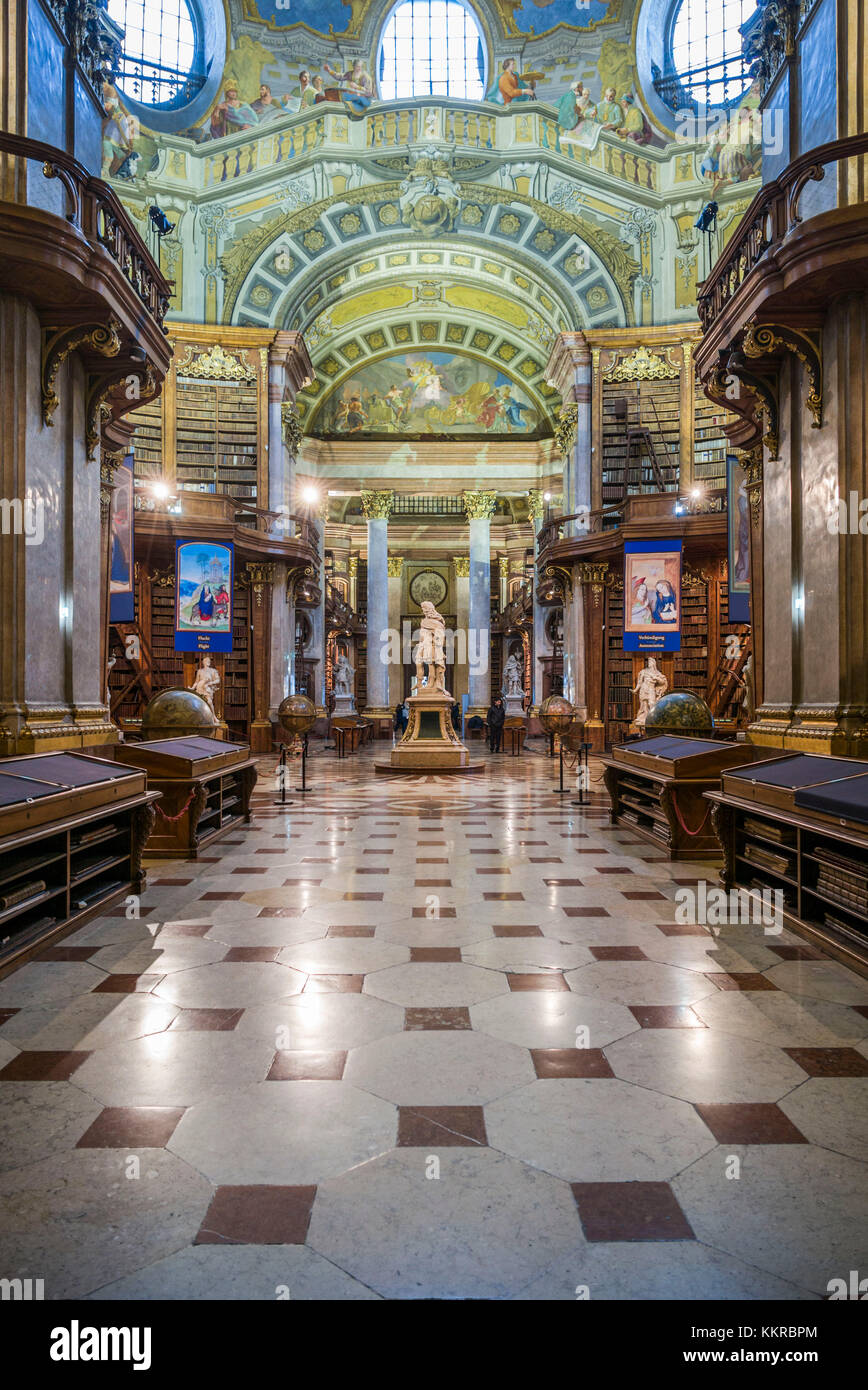 Austria Vienna National Bibliothek Prunksaal Biblioteca Nazionale Great Hall Interno Foto Stock Alamy