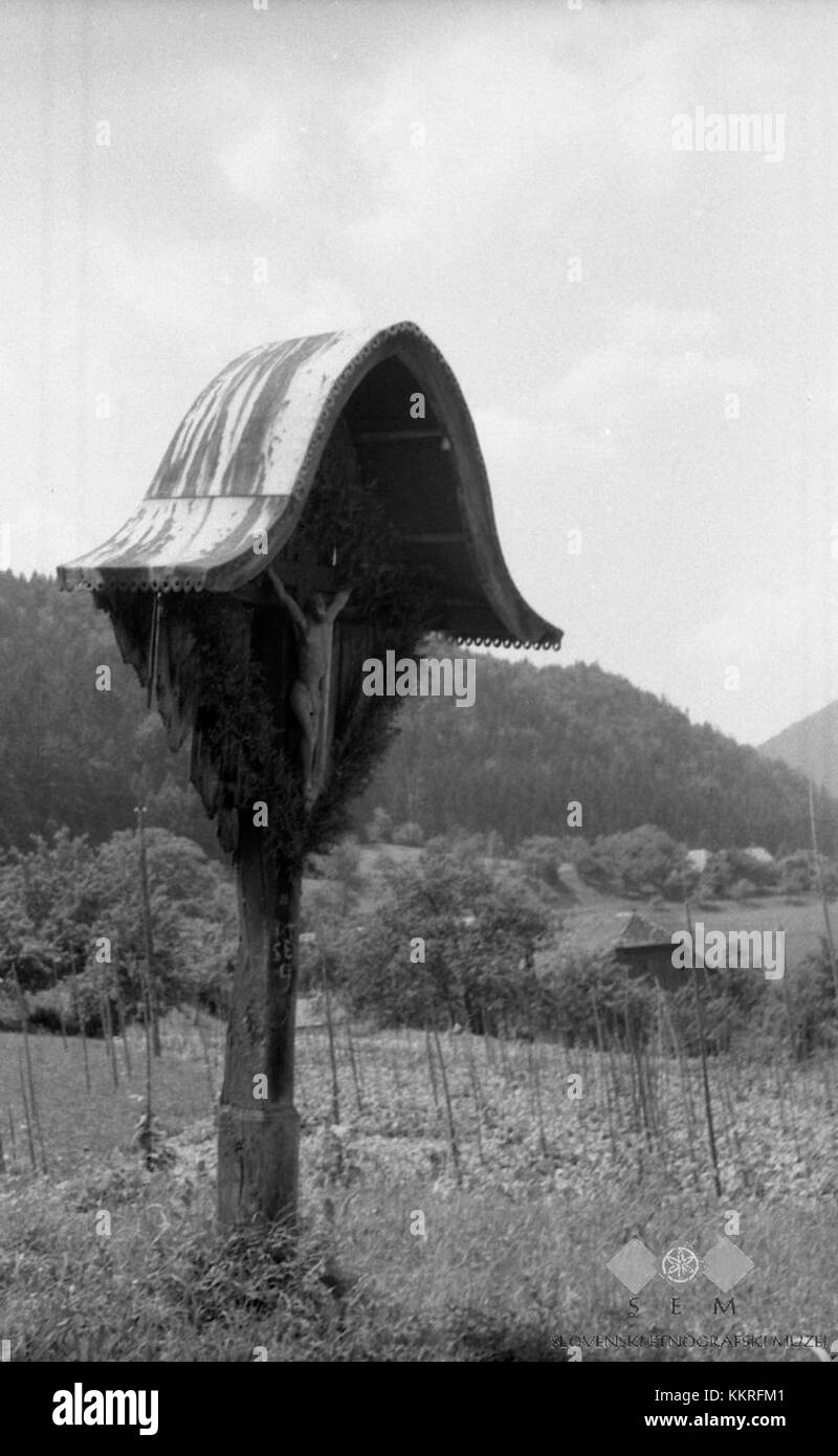 "Znamenje ob poti" è una pubblicazione slovena del 1963, numero 3, incentrata su argomenti culturali e storici. Foto Stock