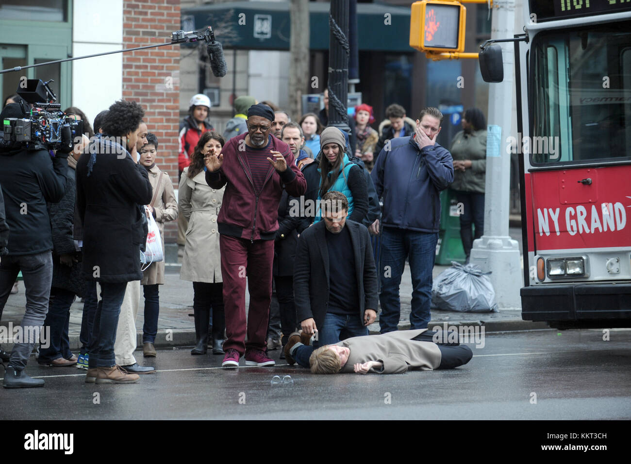 NEW YORK, NY - MARZO 26: Attore Samuel L. Jackson sul set di "Life Sself" il 26 marzo 2017 a New York. Persone: Samuel L. Jackson Foto Stock