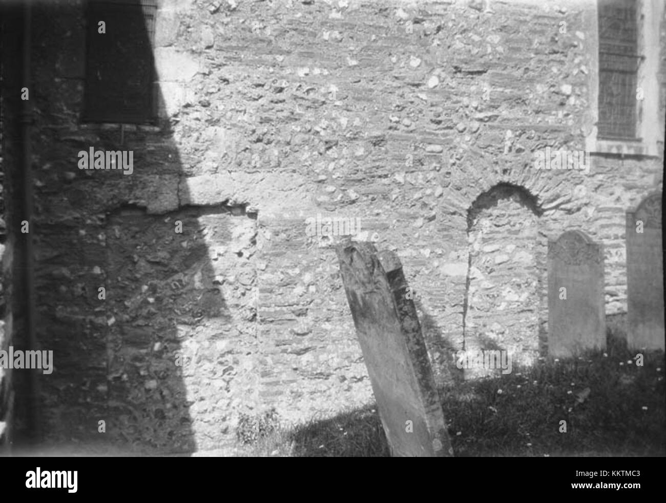 Canterbury è una città storica nel sud-est dell'Inghilterra, conosciuta per la sua architettura medievale, i monumenti culturali e la famosa cattedrale di Canterbury, un sito patrimonio dell'umanità dell'UNESCO. Foto Stock