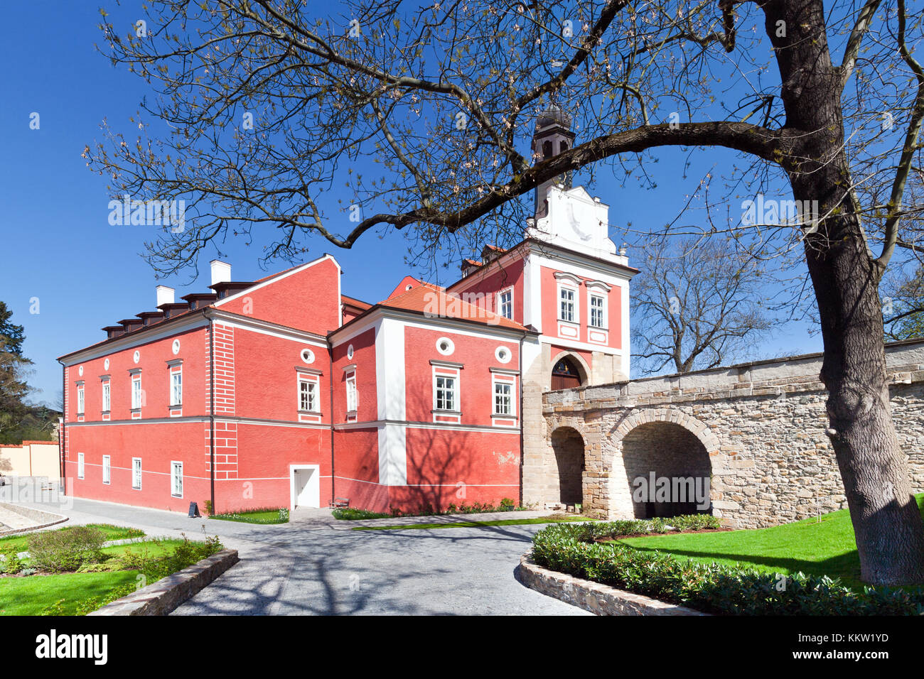 Hotel e ristorante Savoia, castello barocco Skvorec vicino a Praga, quartiere di Uvaly, repubblica Ceca Foto Stock