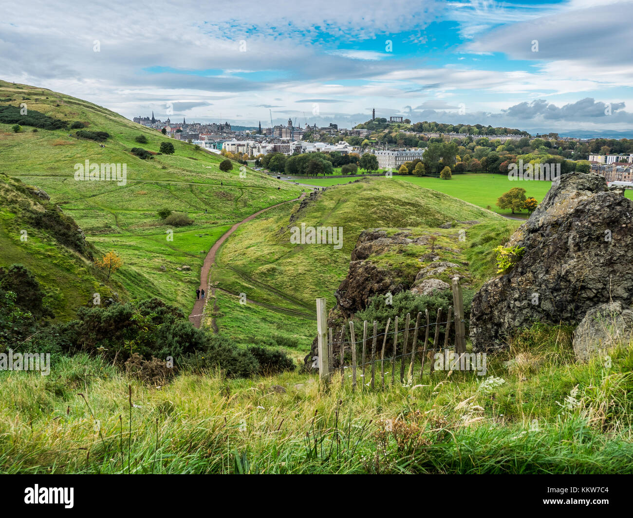 Città di Edimburgo con paesaggio Foto Stock
