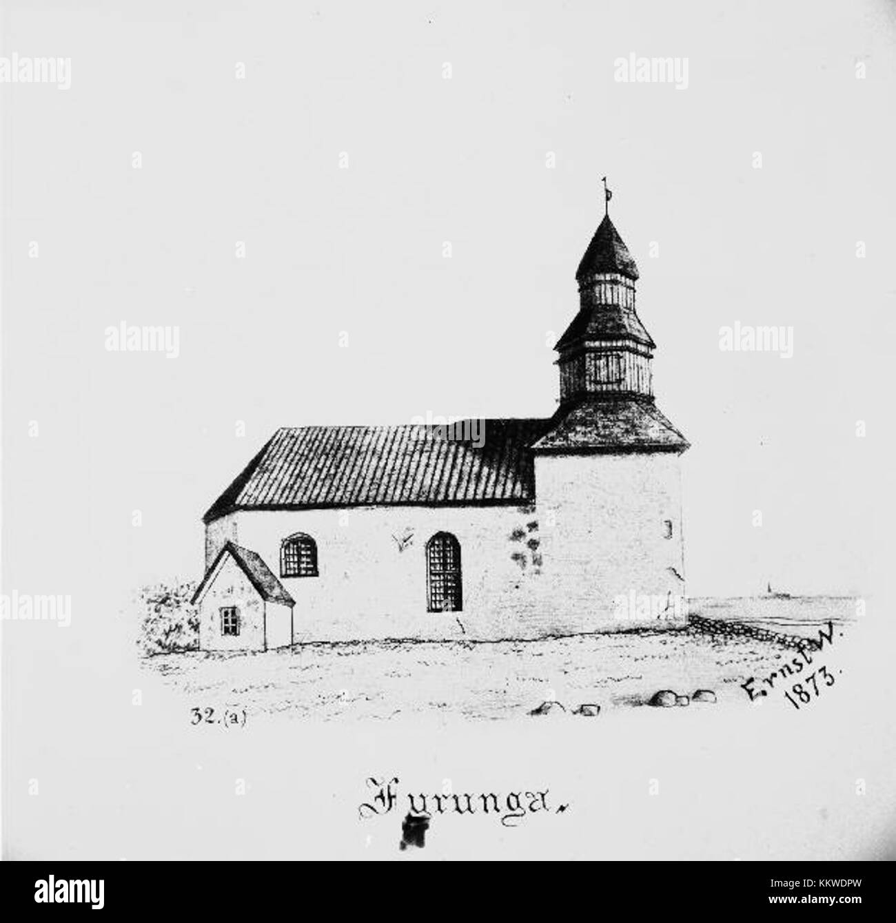 Fyrunga gamla kyrka, situata in Svezia, è un'antica chiesa che riflette la ricca storia religiosa e architettonica dell'countryÂ. Questo edificio storico è un esempio di architettura delle prime chiese scandinave. Foto Stock