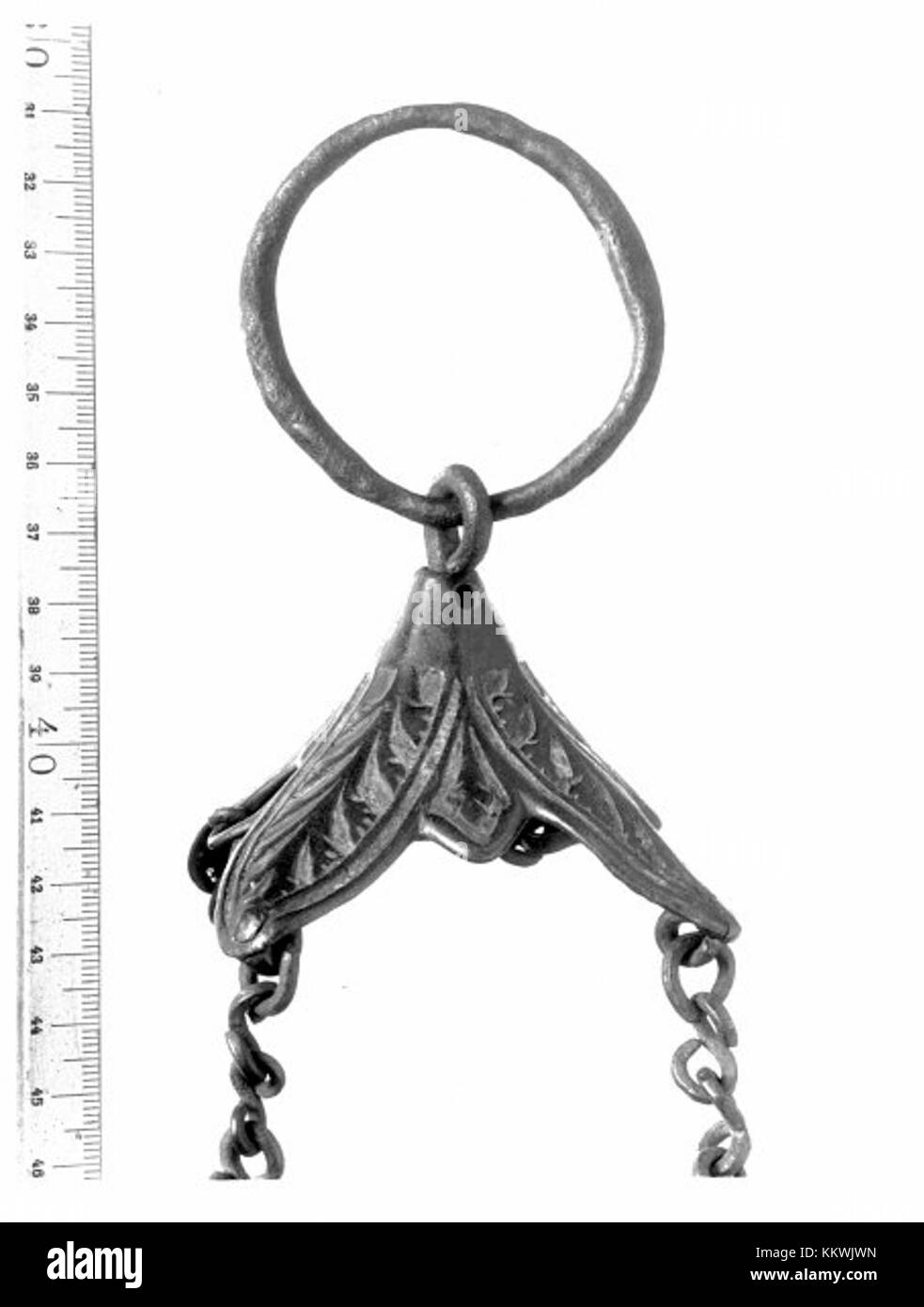 Atlingbo Kyrka è una chiesa storica in Svezia, conosciuta per il suo significativo stile architettonico e il suo ruolo nelle pratiche religiose locali. Rimane un punto di riferimento culturale per la comunità e riflette il ricco patrimonio ecclesiastico della regione. Foto Stock