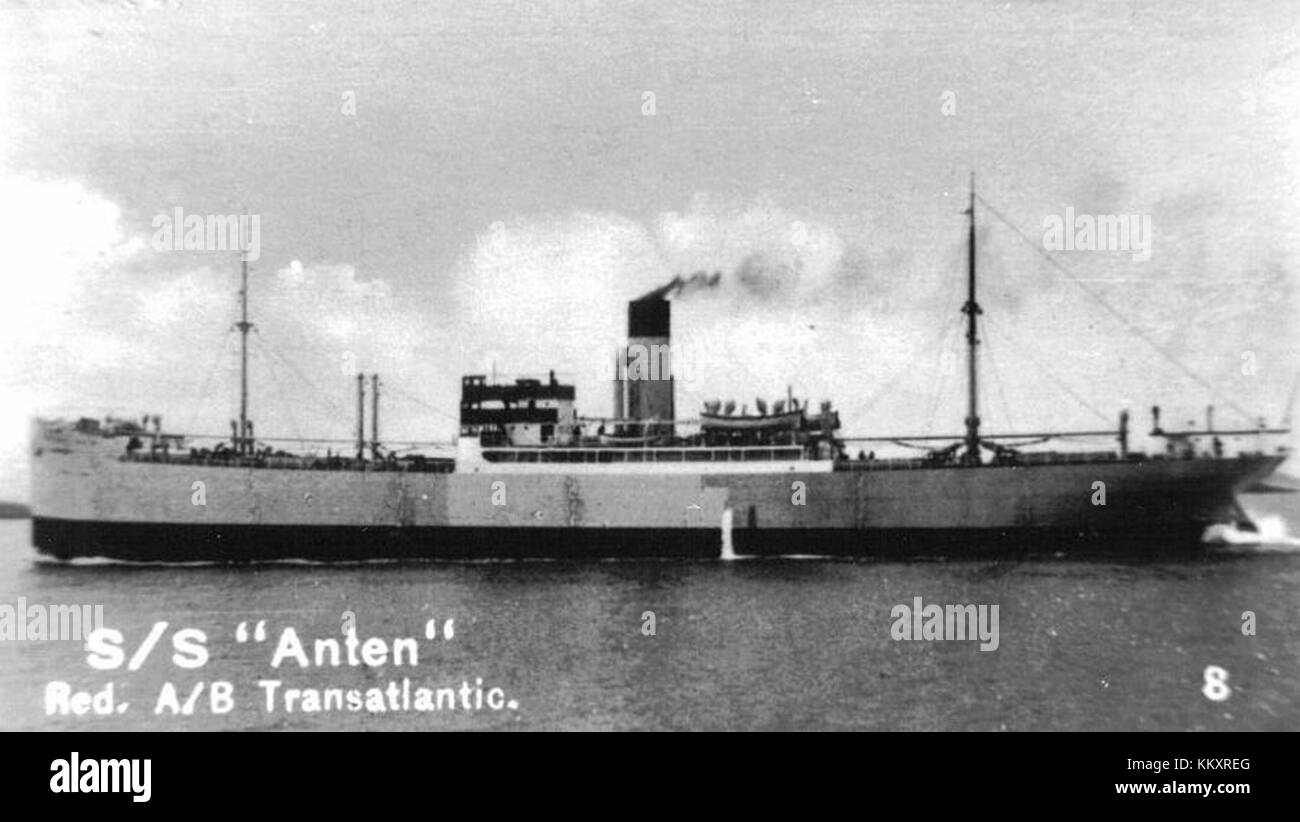 Fotografia di un'antenna, una struttura utilizzata per trasmettere o ricevere onde radio. Foto Stock