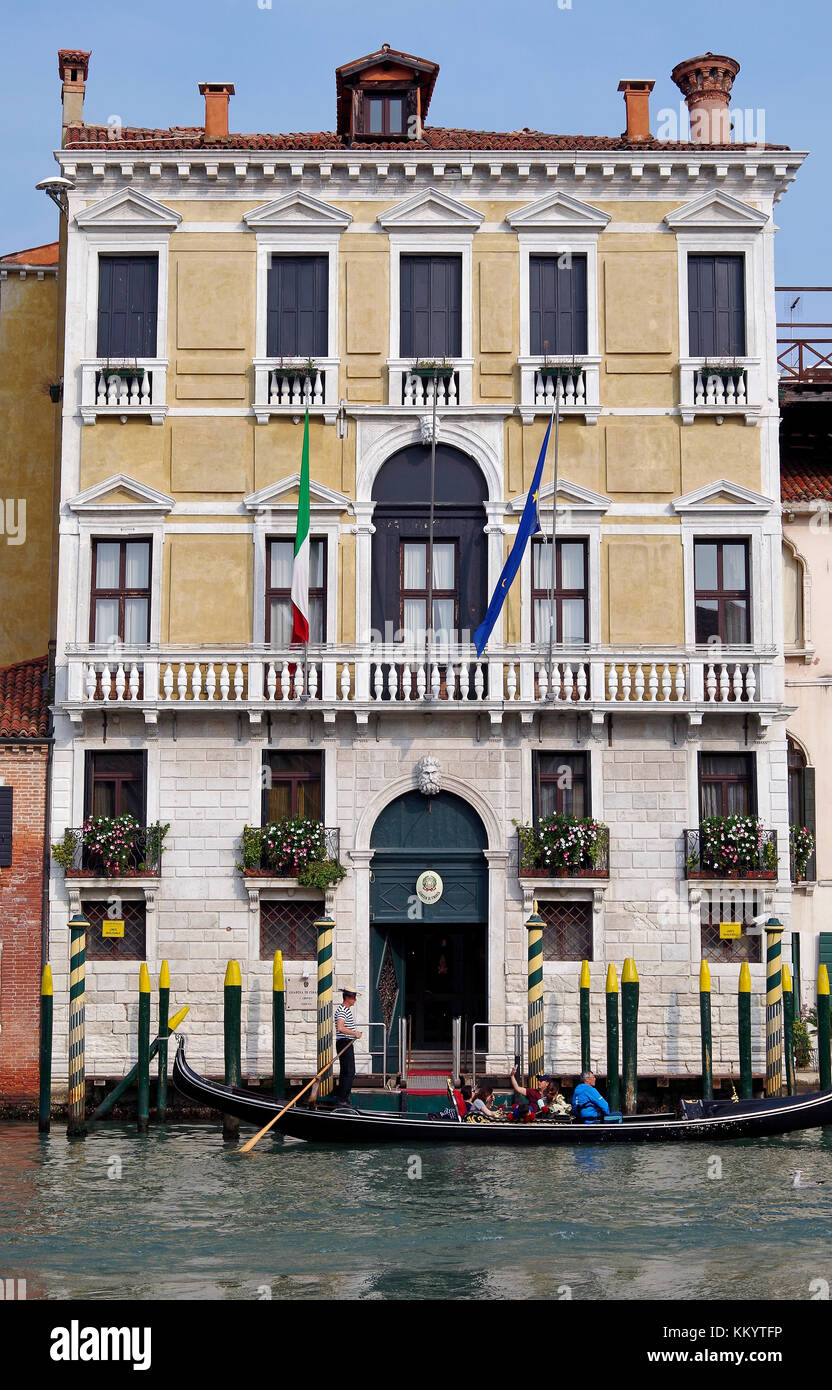 Palazzo Civran, Grand Canal, Venezia, Italia, riva sinistra, appena a nord del ponte di Rialto Foto Stock