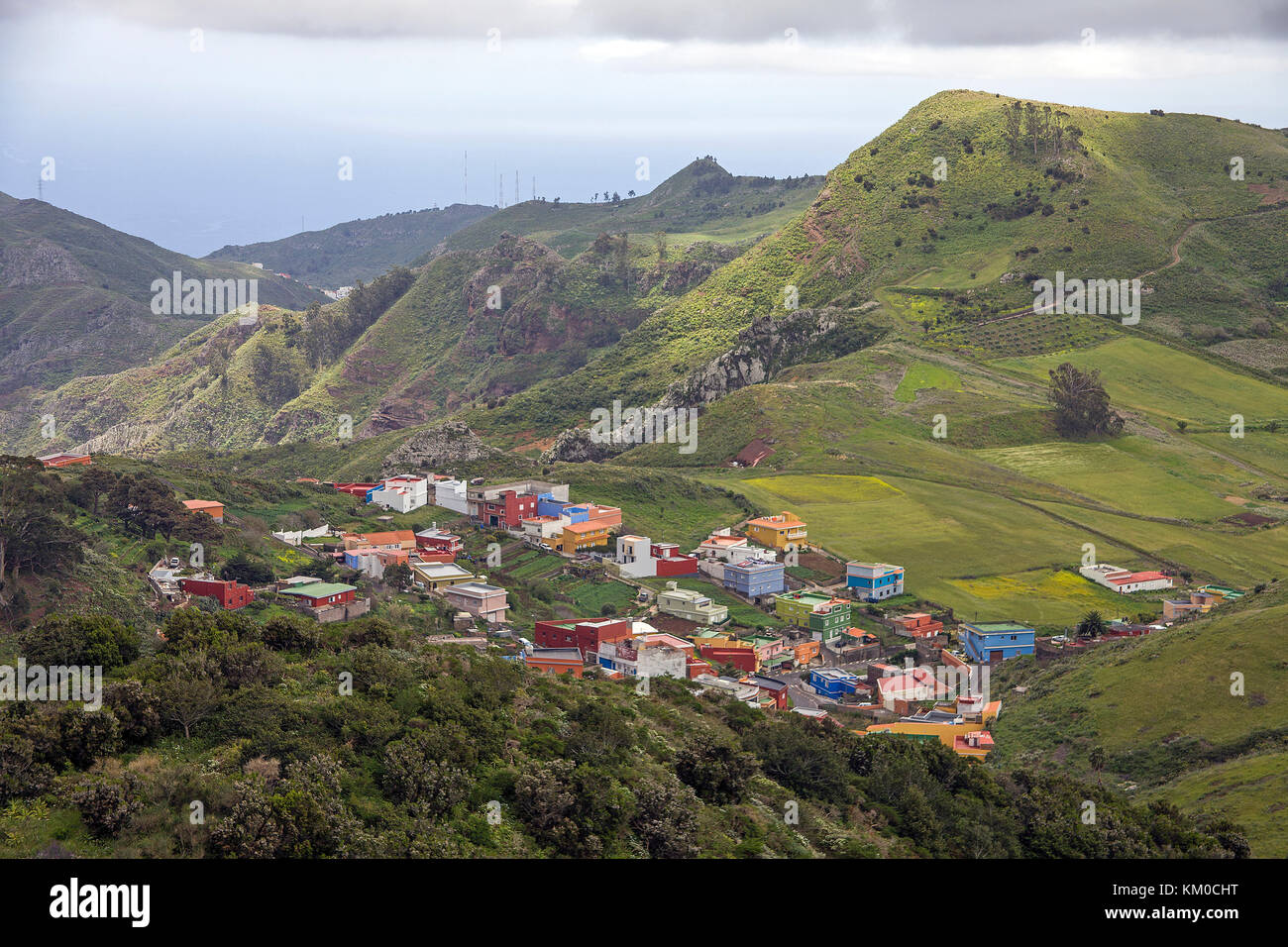 Il villaggio di vega de las Mercedes, vista dal punto di vista Mirador de las Mercedes a anaga-gebirge, isola di Tenerife, Isole canarie, Spagna Foto Stock