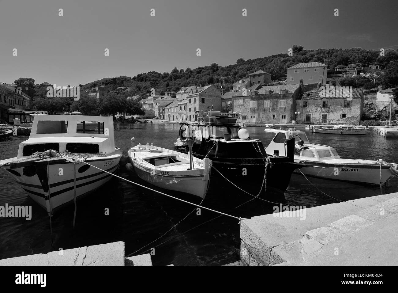 Estate vista sull'isola di Sipan, una delle isole Elafiti vicino Dubrovnik, costa dalmata, Mare Adriatico, Croazia, Europa Foto Stock